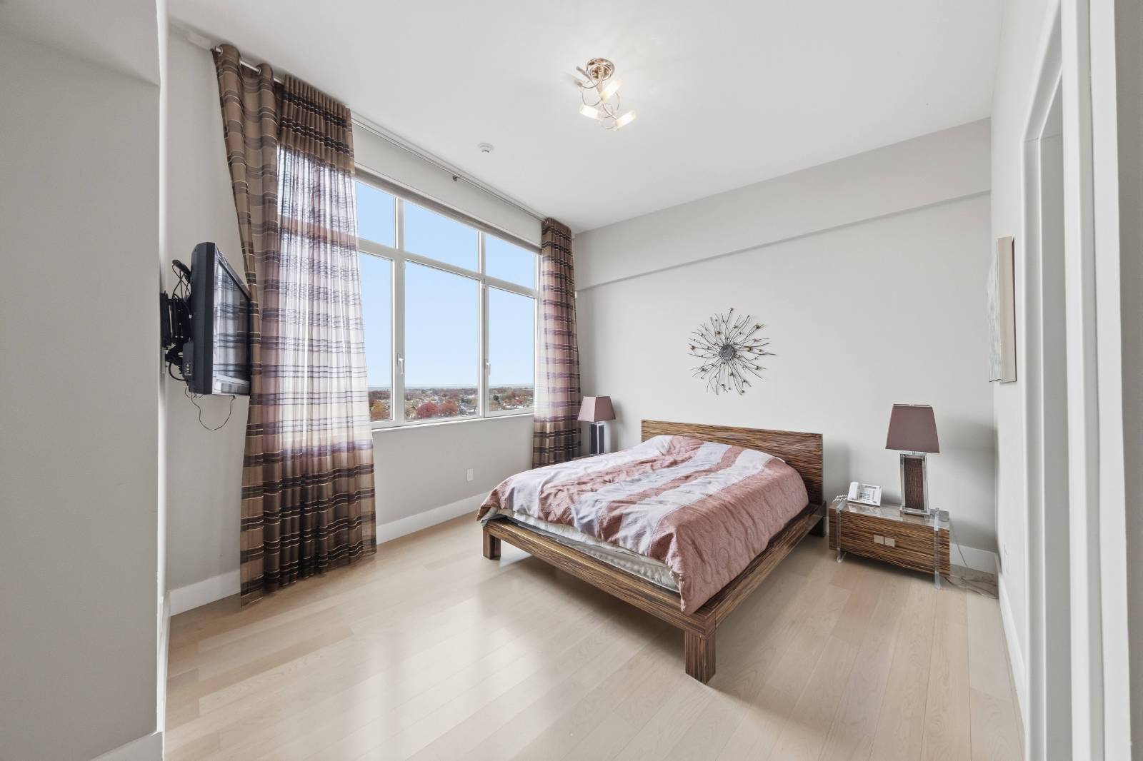 #24 photo, 186 flagg pl, Staten Island , NY 10304