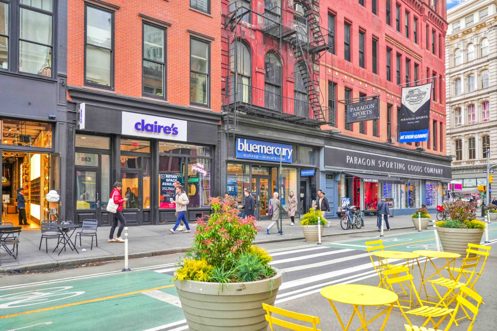 #4 photo, 865 Broadway, マンハッタン New York , NY 10003