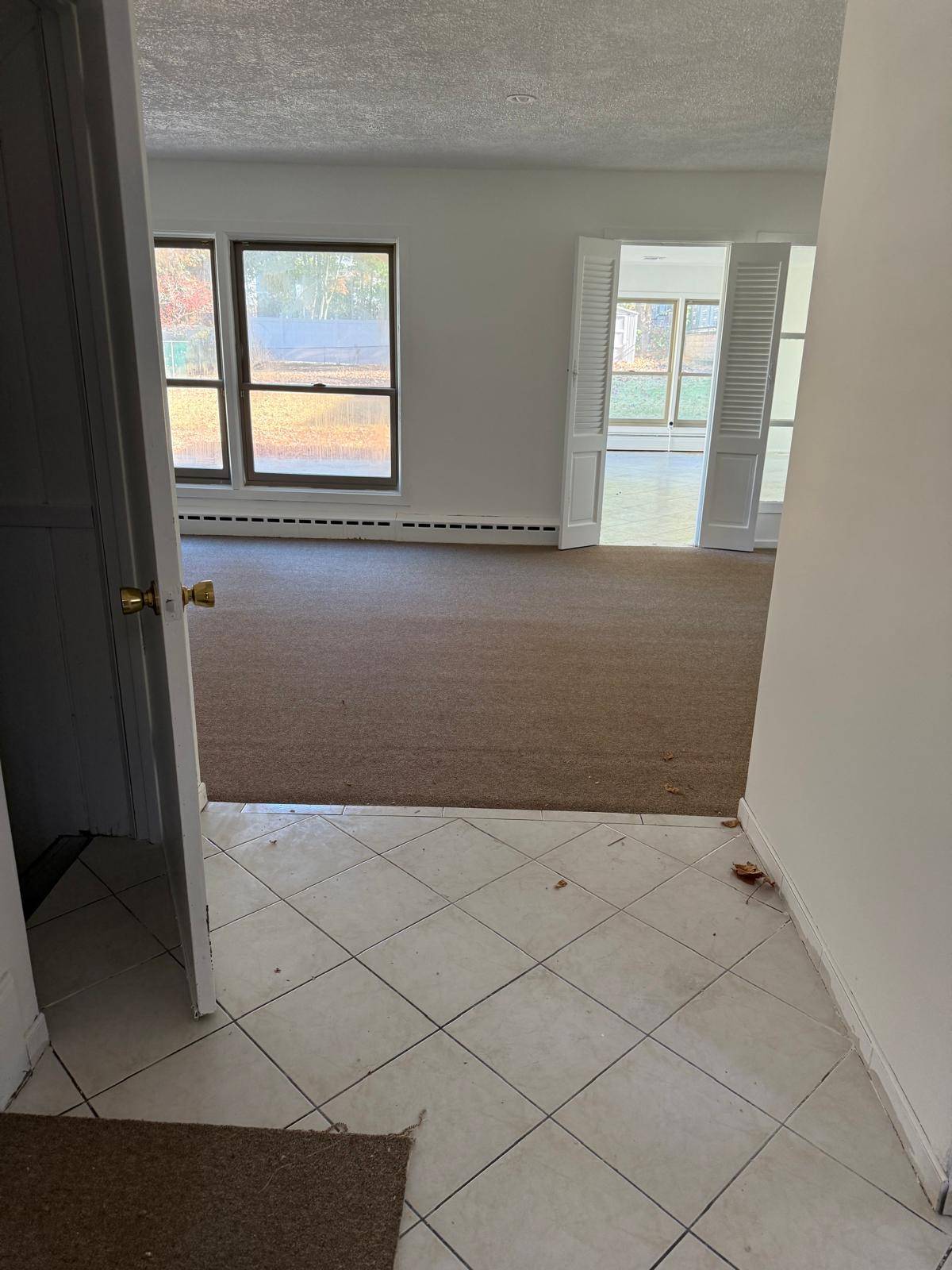 #2 photo, 53-21 254, Little Neck , NY 11362