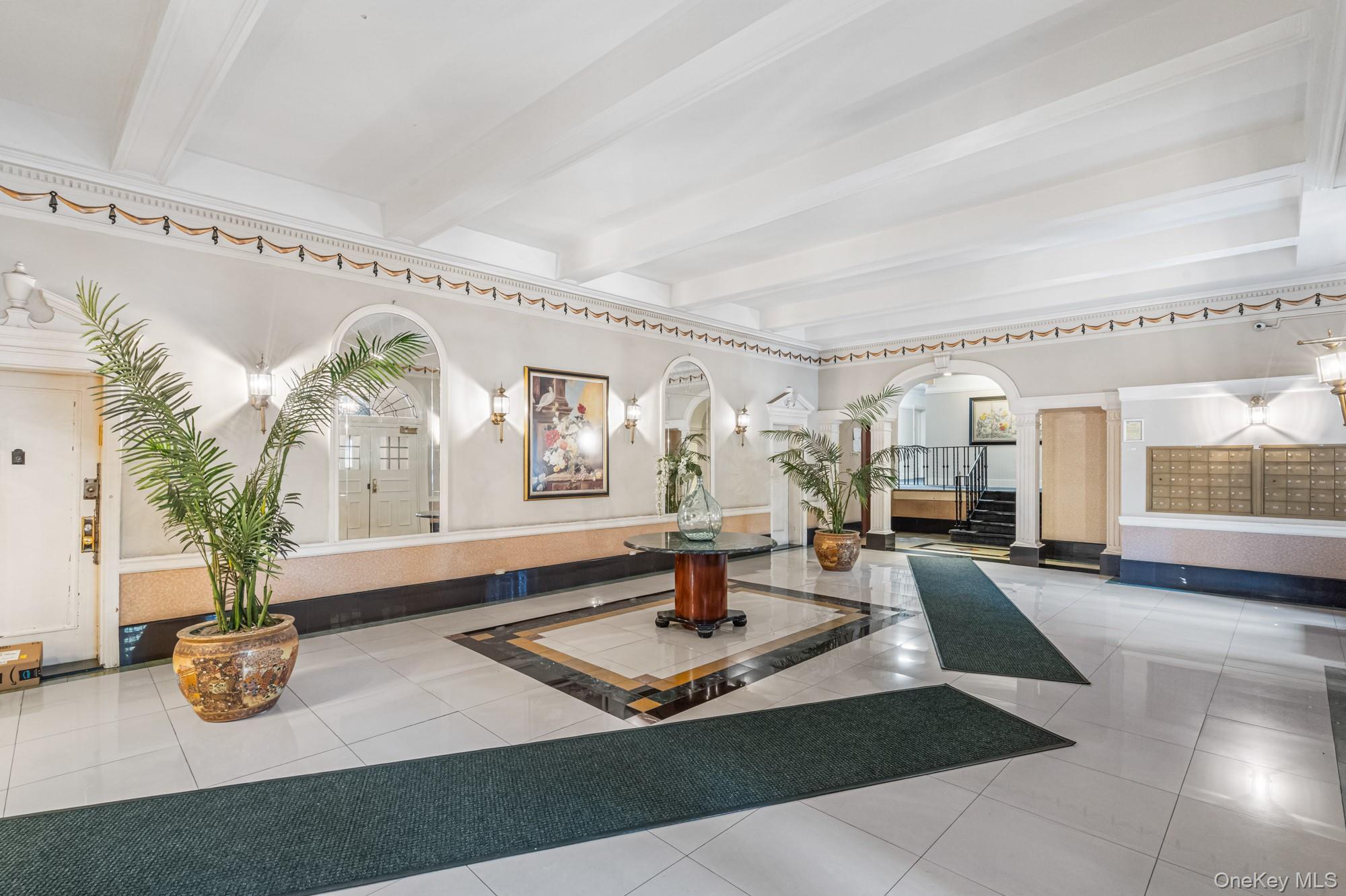 #15 photo, 45 Kew Gardens Road, Kew Gardens , NY 11415