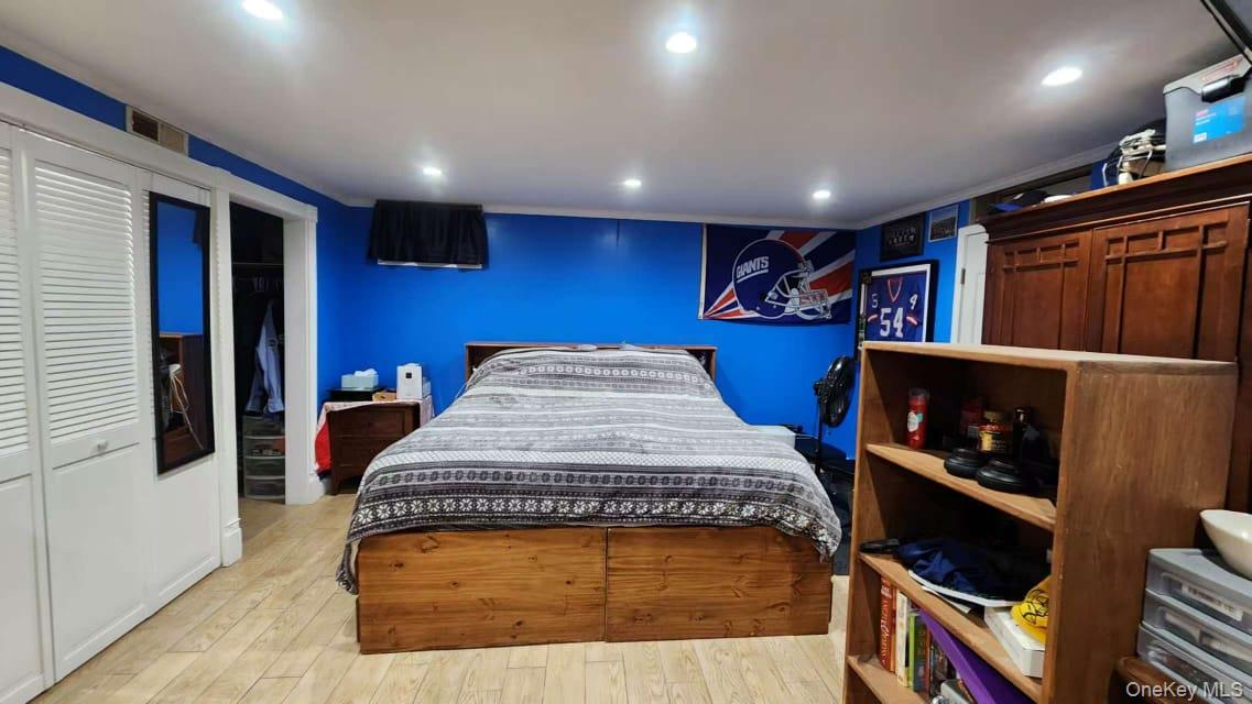 #10 photo, 11516 Poppenhusen Avenue, College Point , NY 11356