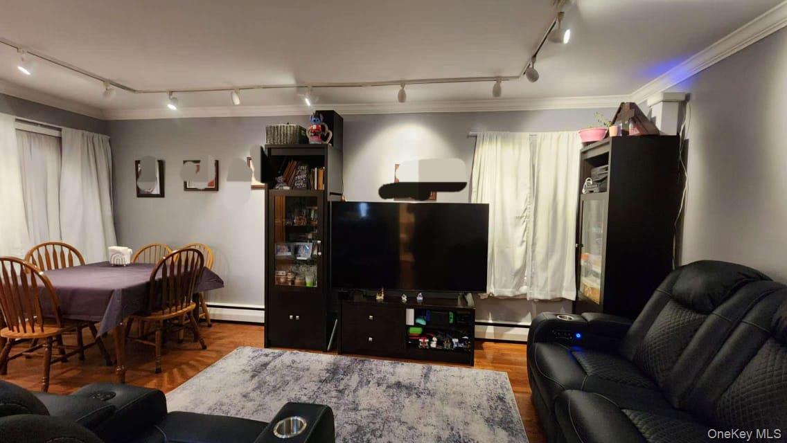 #16 photo, 11516 Poppenhusen Avenue, College Point , NY 11356