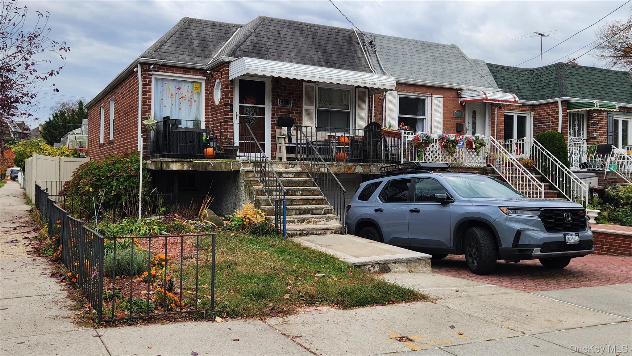 #2 photo, 11516 Poppenhusen Avenue, College Point , NY 11356