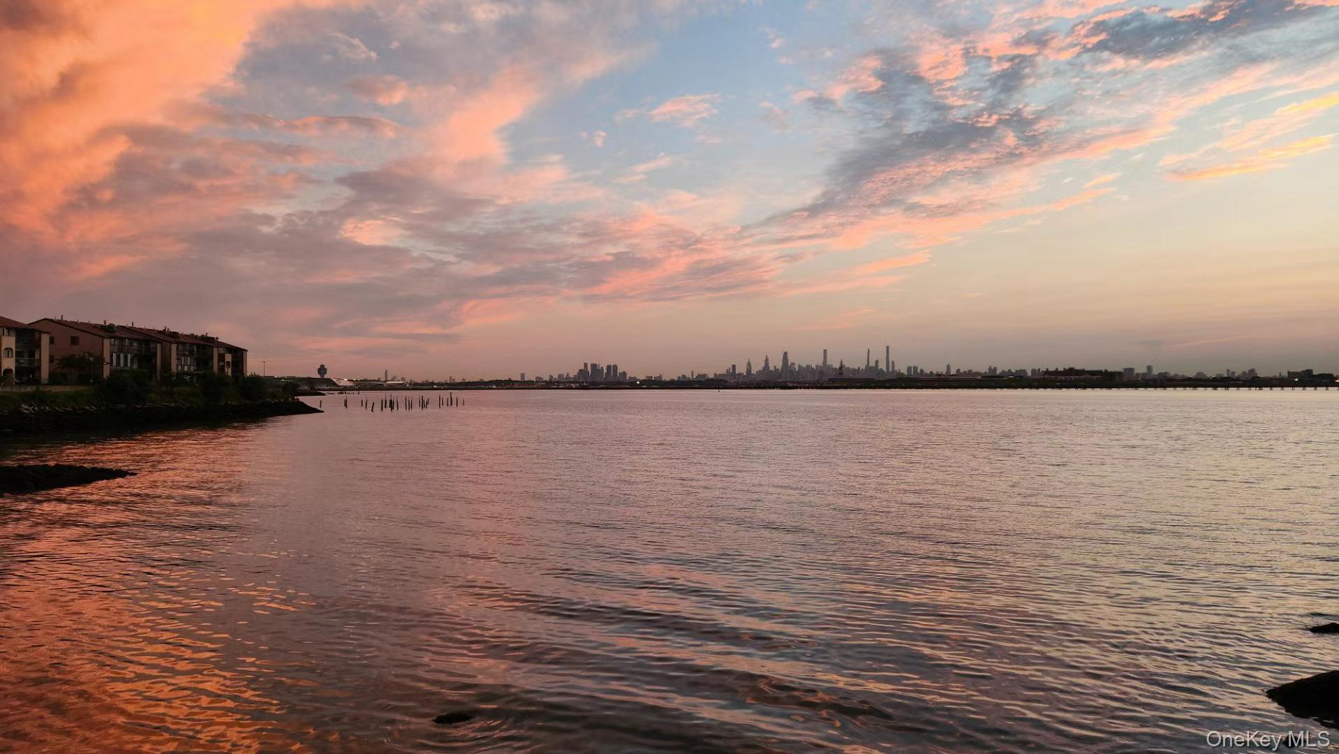 #8 photo, 11516 Poppenhusen Avenue, College Point , NY 11356