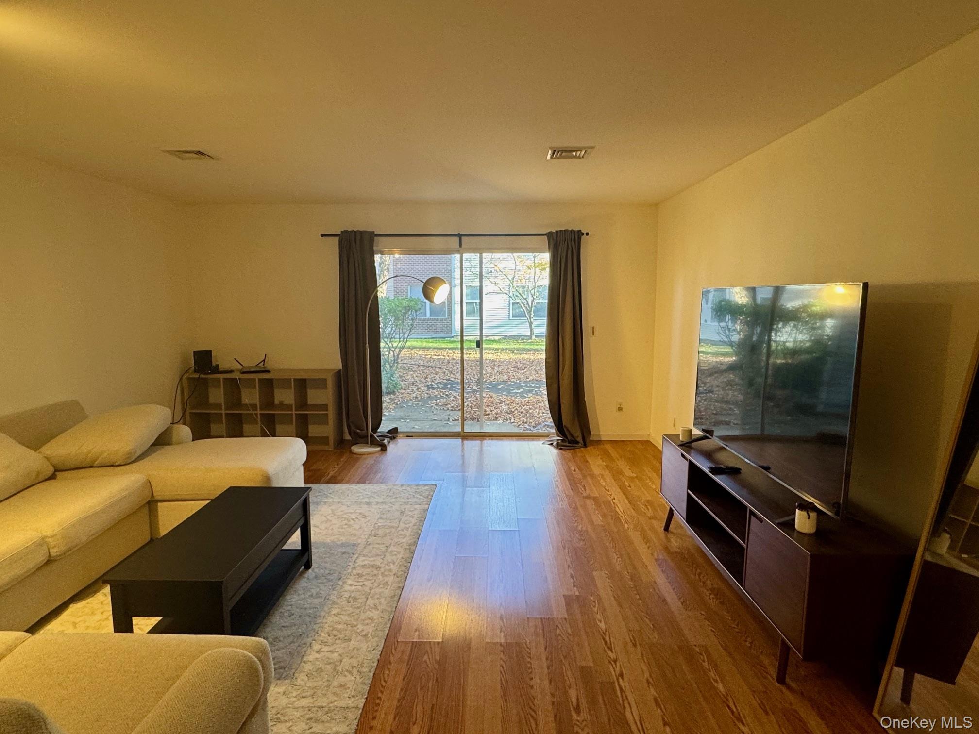 #5 photo, 51 Deer Ct Drive, Middletown , NY 10940