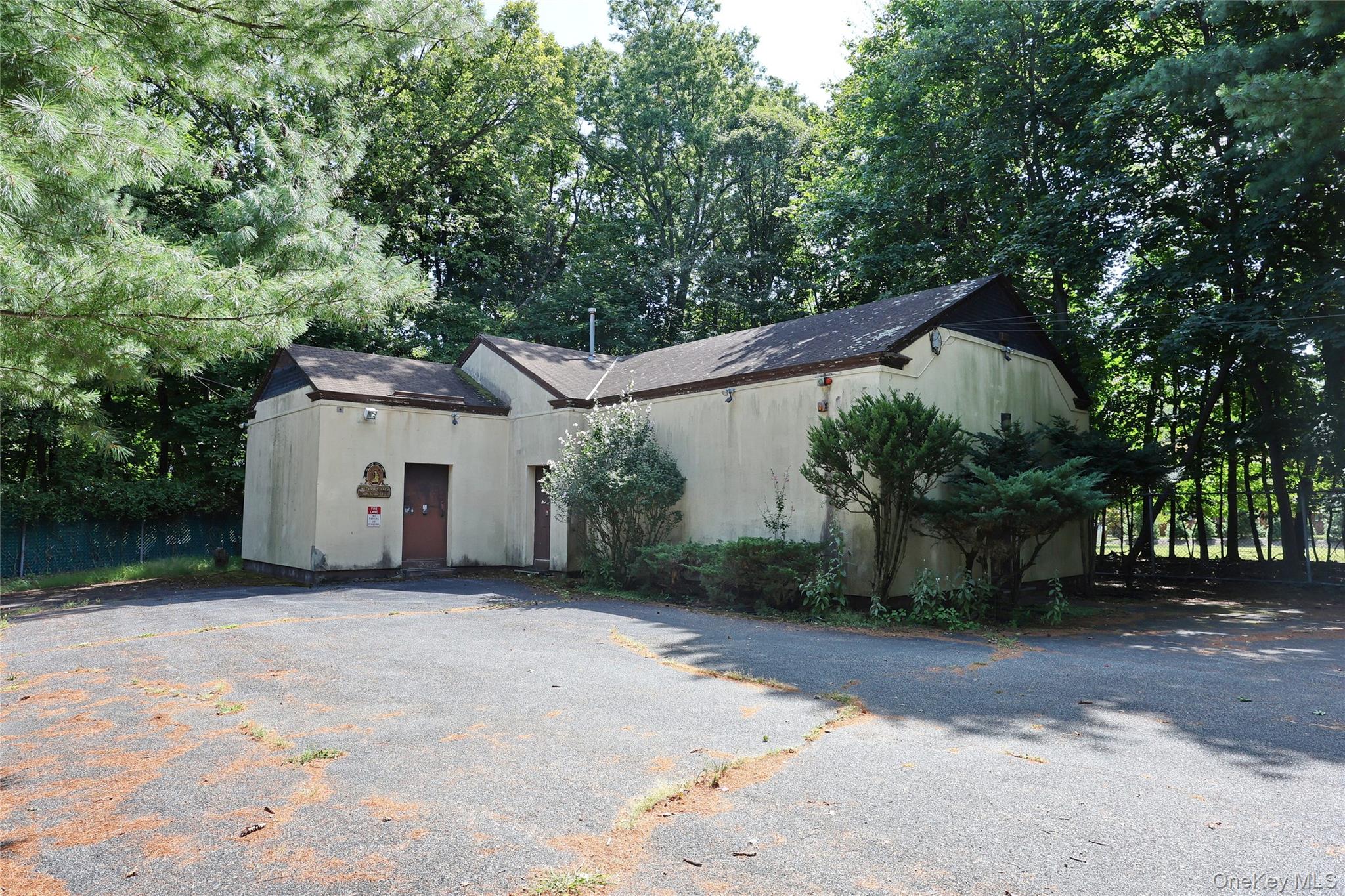 #15 photo, 33 Church Road, Airmont , NY 10952