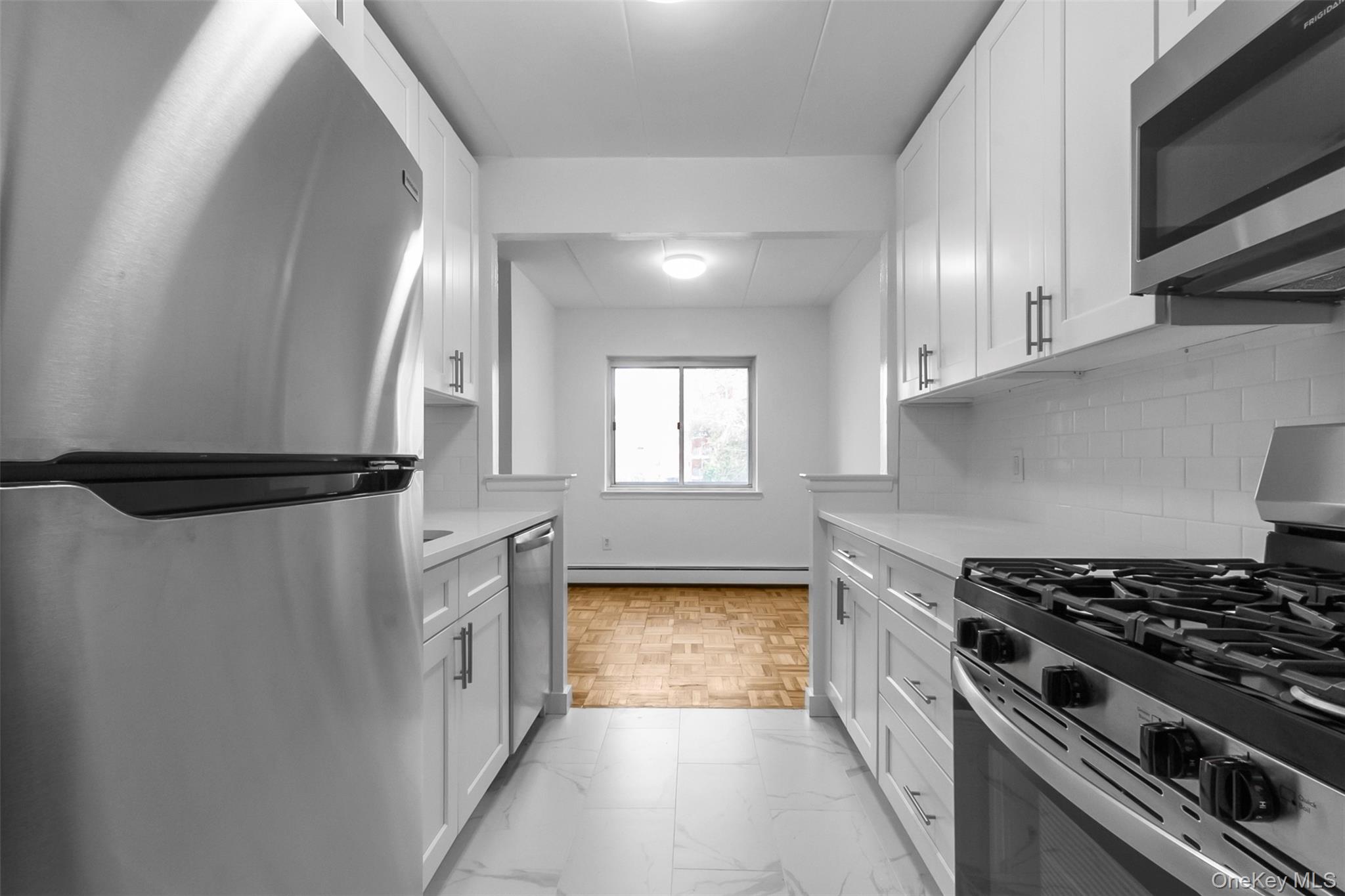 #10 photo, 372 Central Park Avenue, Scarsdale , NY 10583