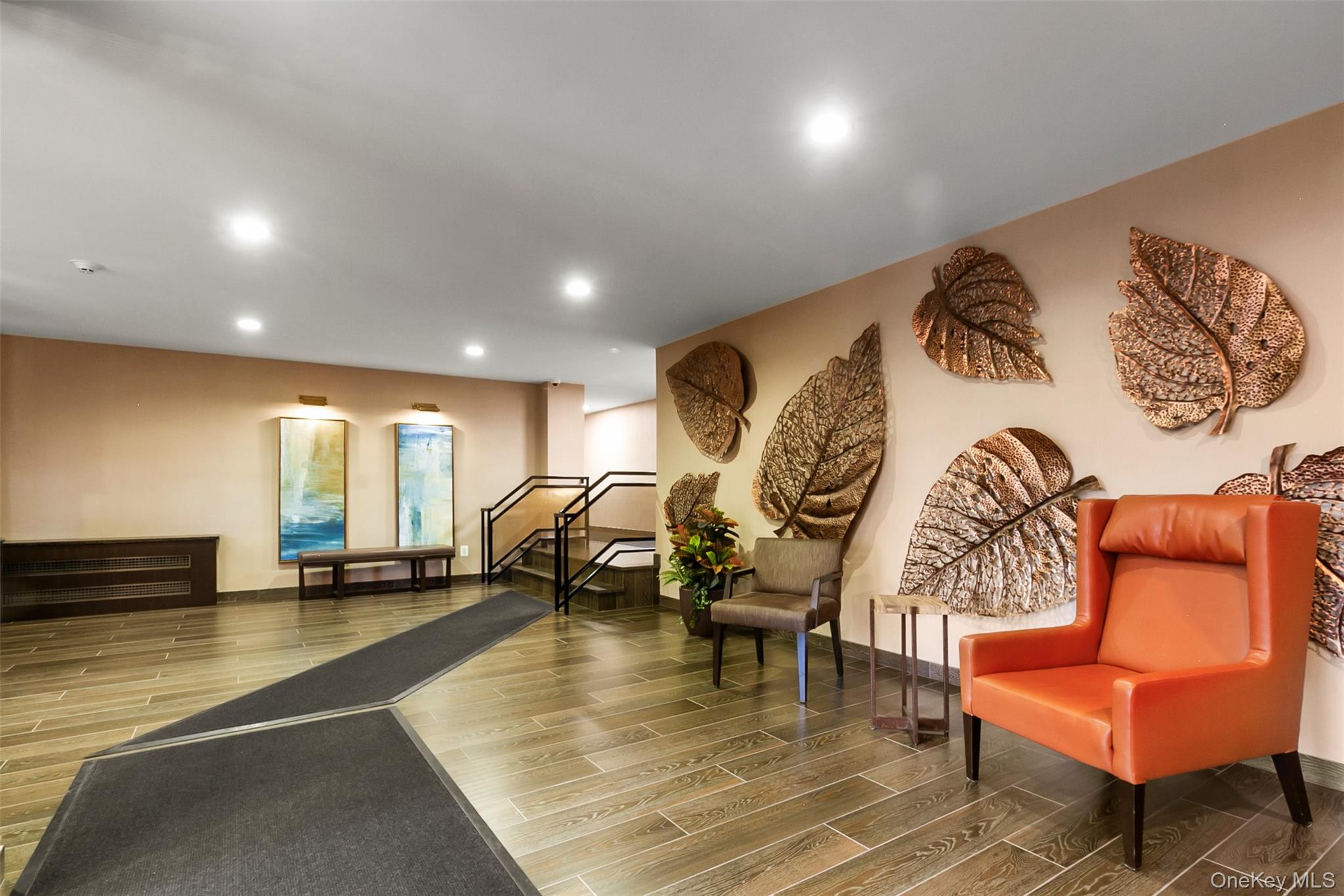 #5 photo, 372 Central Park Avenue, Scarsdale , NY 10583