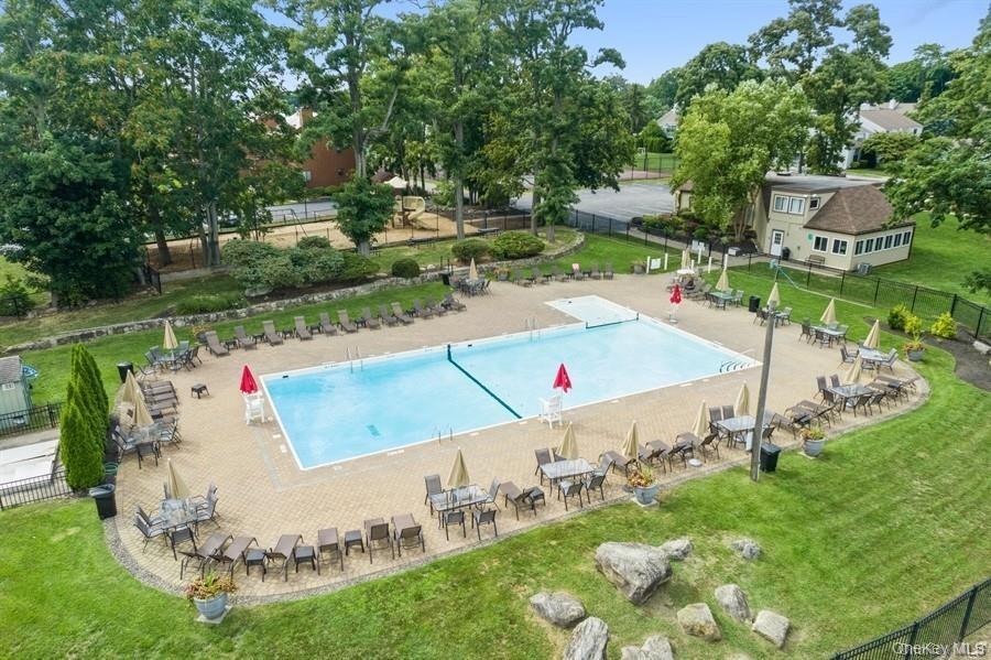 #10 photo, 422 Panorama Drive, Mohegan Lake , NY 10547