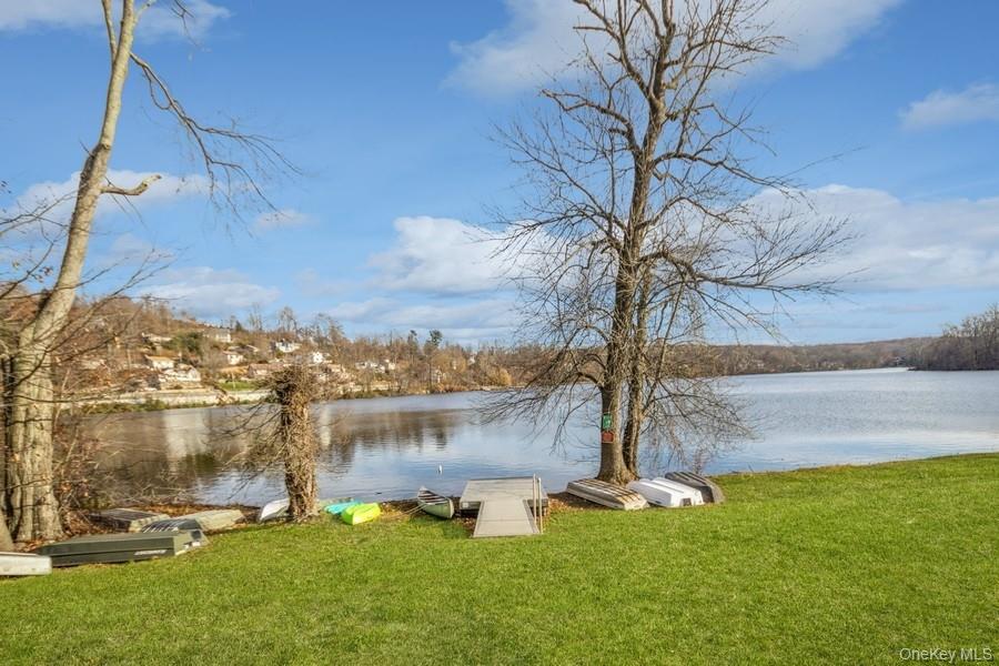 #16 photo, 422 Panorama Drive, Mohegan Lake , NY 10547