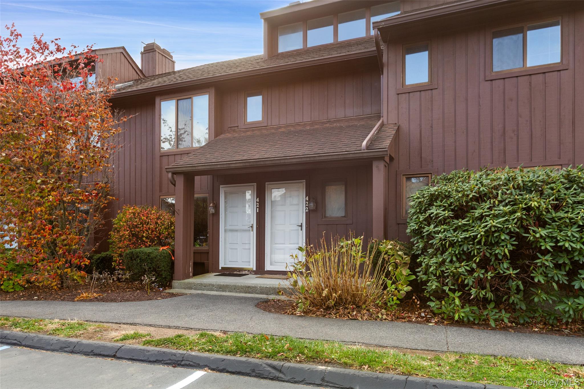 #2 photo, 422 Panorama Drive, Mohegan Lake , NY 10547