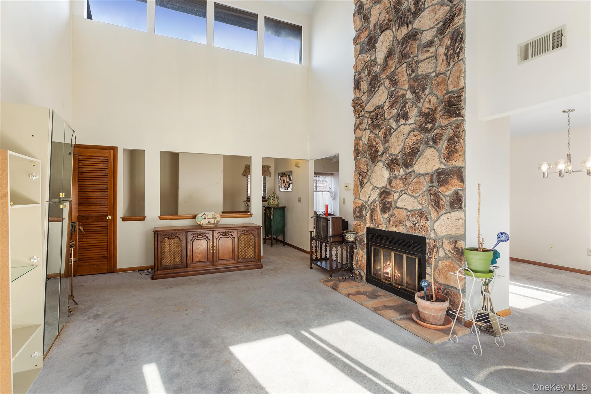 #5 photo, 422 Panorama Drive, Mohegan Lake , NY 10547