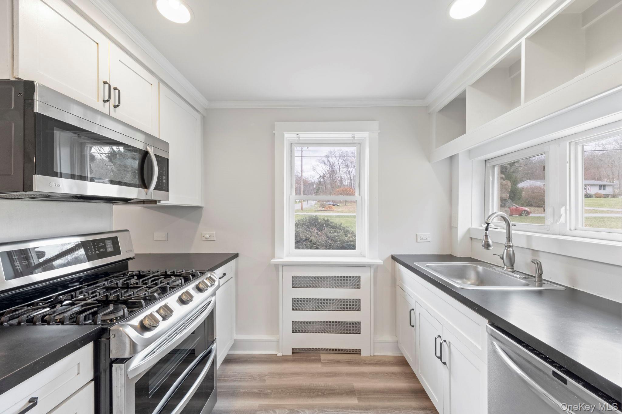 #11 photo, 18 Lakeview Road, Carmel , NY 10512