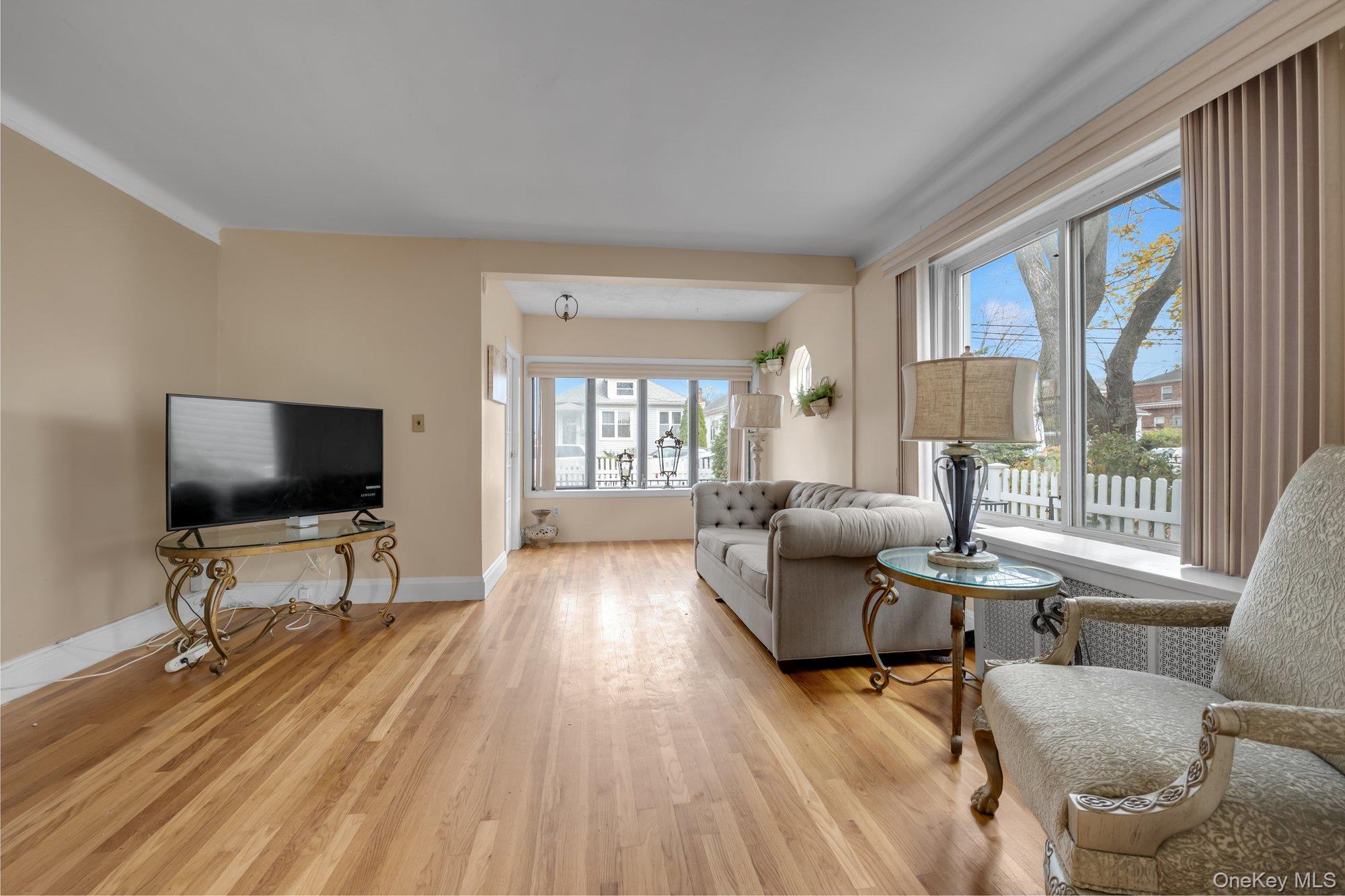 #3 photo, 1221 Ellsworth Avenue, Bronx , NY 10465