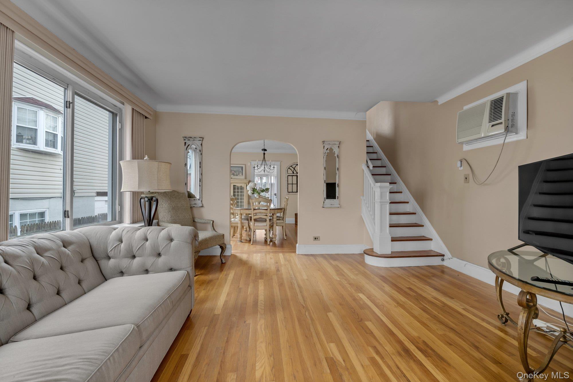 #4 photo, 1221 Ellsworth Avenue, Bronx , NY 10465