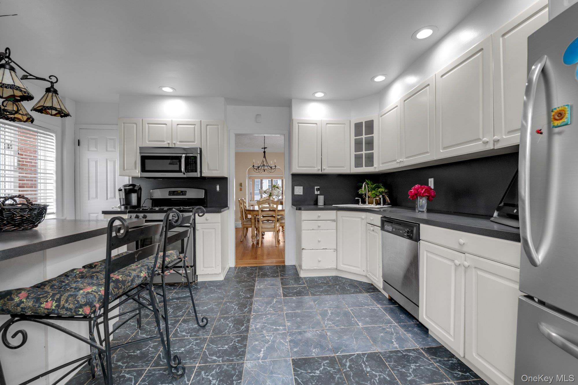 #8 photo, 1221 Ellsworth Avenue, Bronx , NY 10465