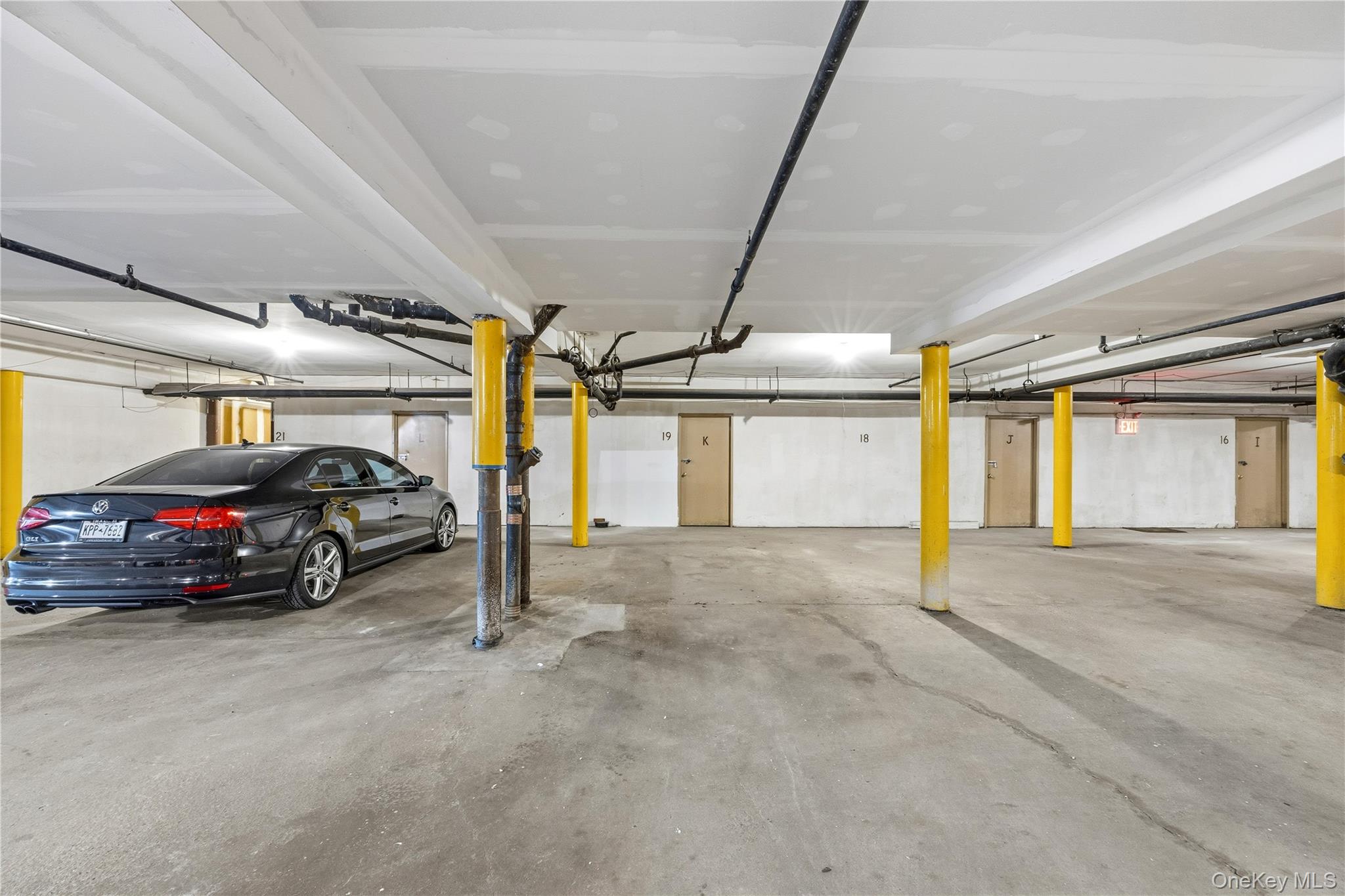 #20 photo, 50 Dekalb Avenue, White Plains , NY 10605