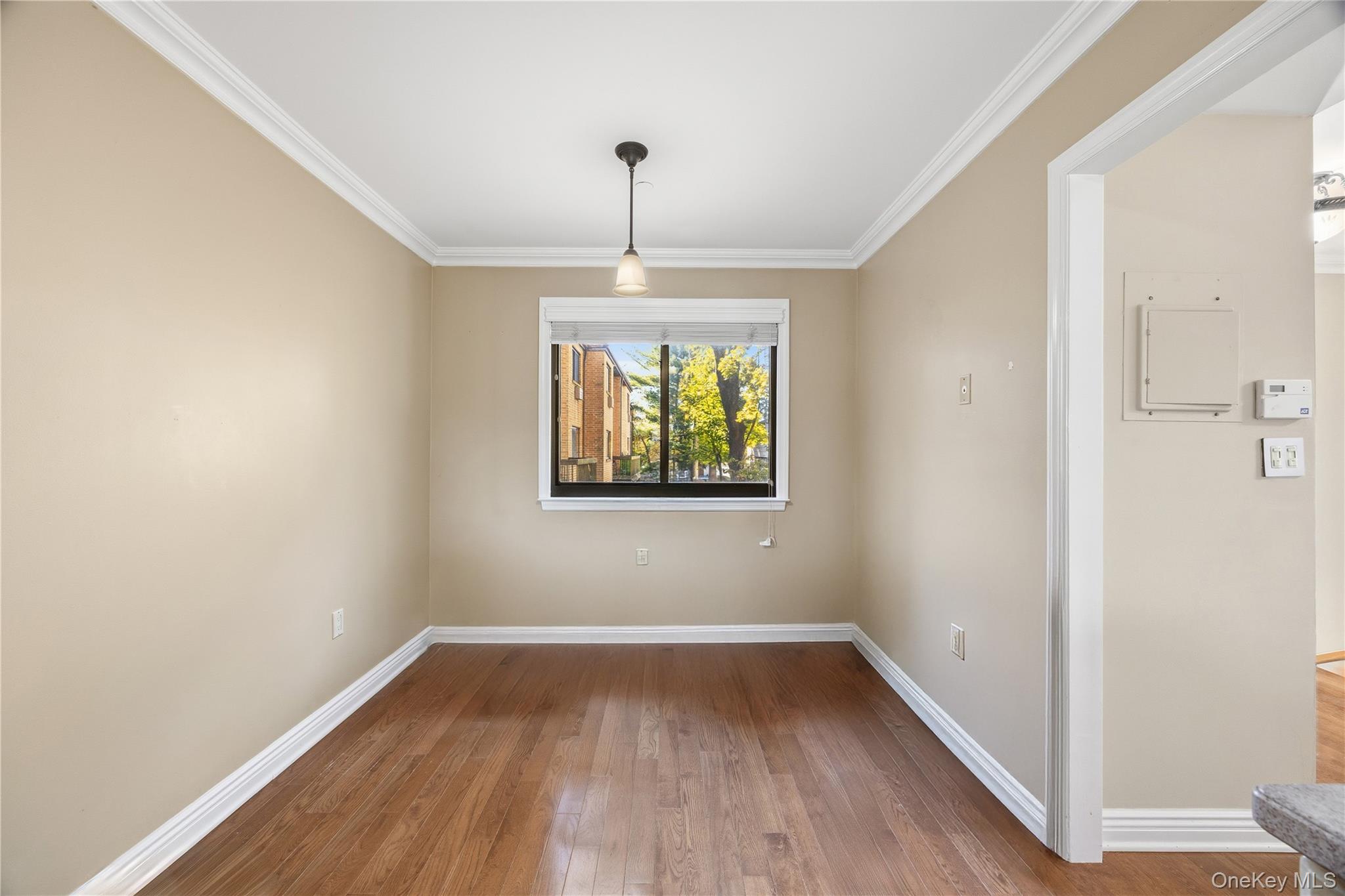 #8 photo, 50 Dekalb Avenue, White Plains , NY 10605