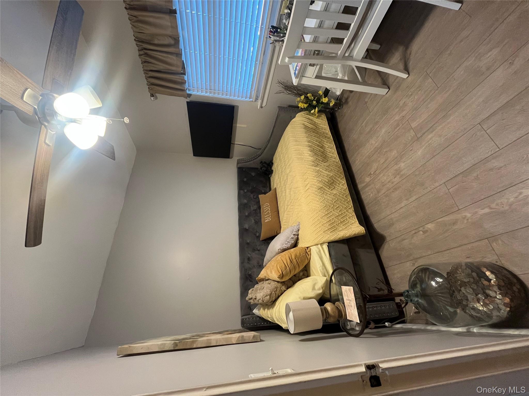 #17 photo, 2866 Dewey Avenue, Bronx , NY 10465