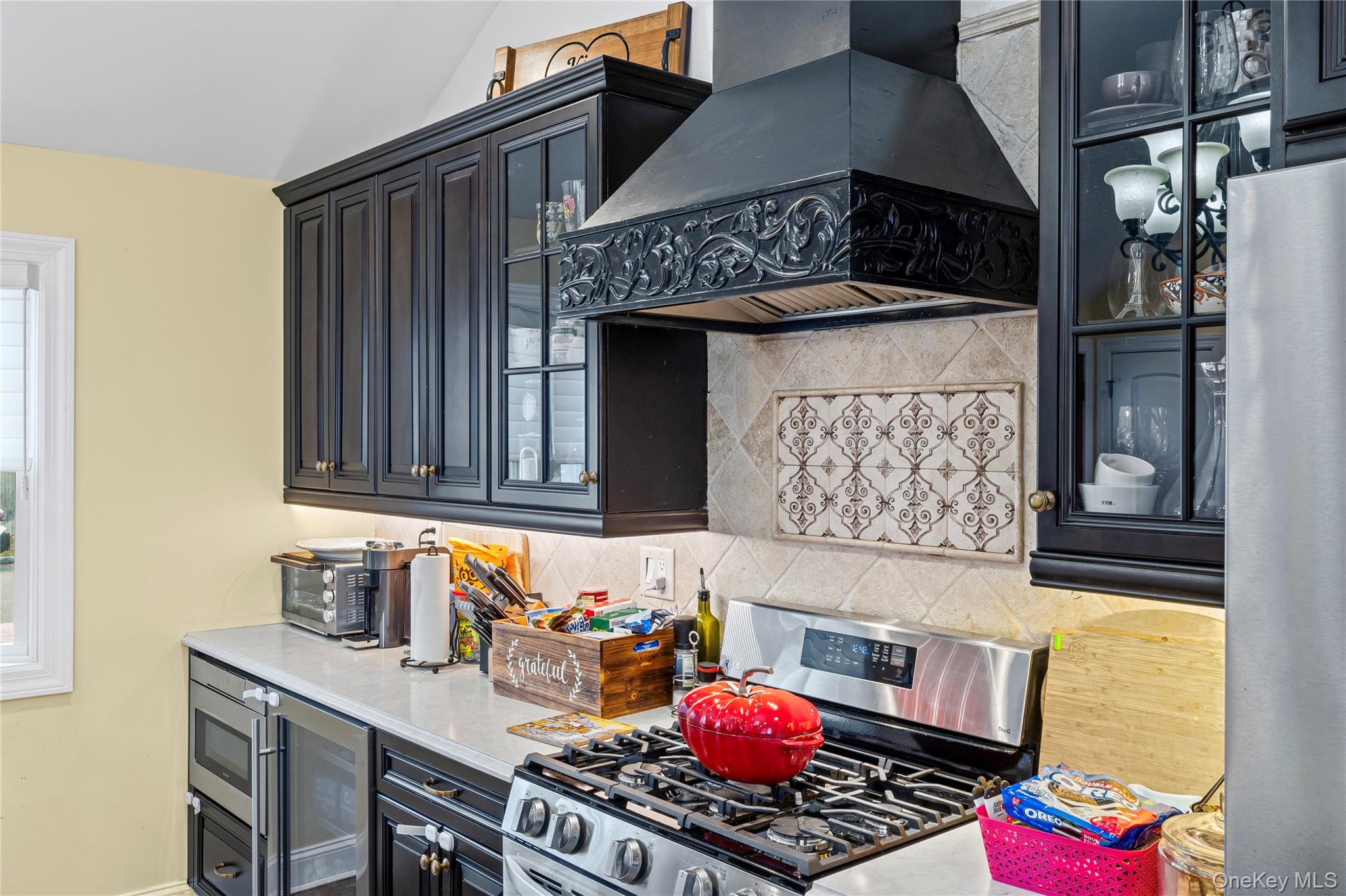 #12 photo, 37 Beachwood Drive, Babylon , NY 11702