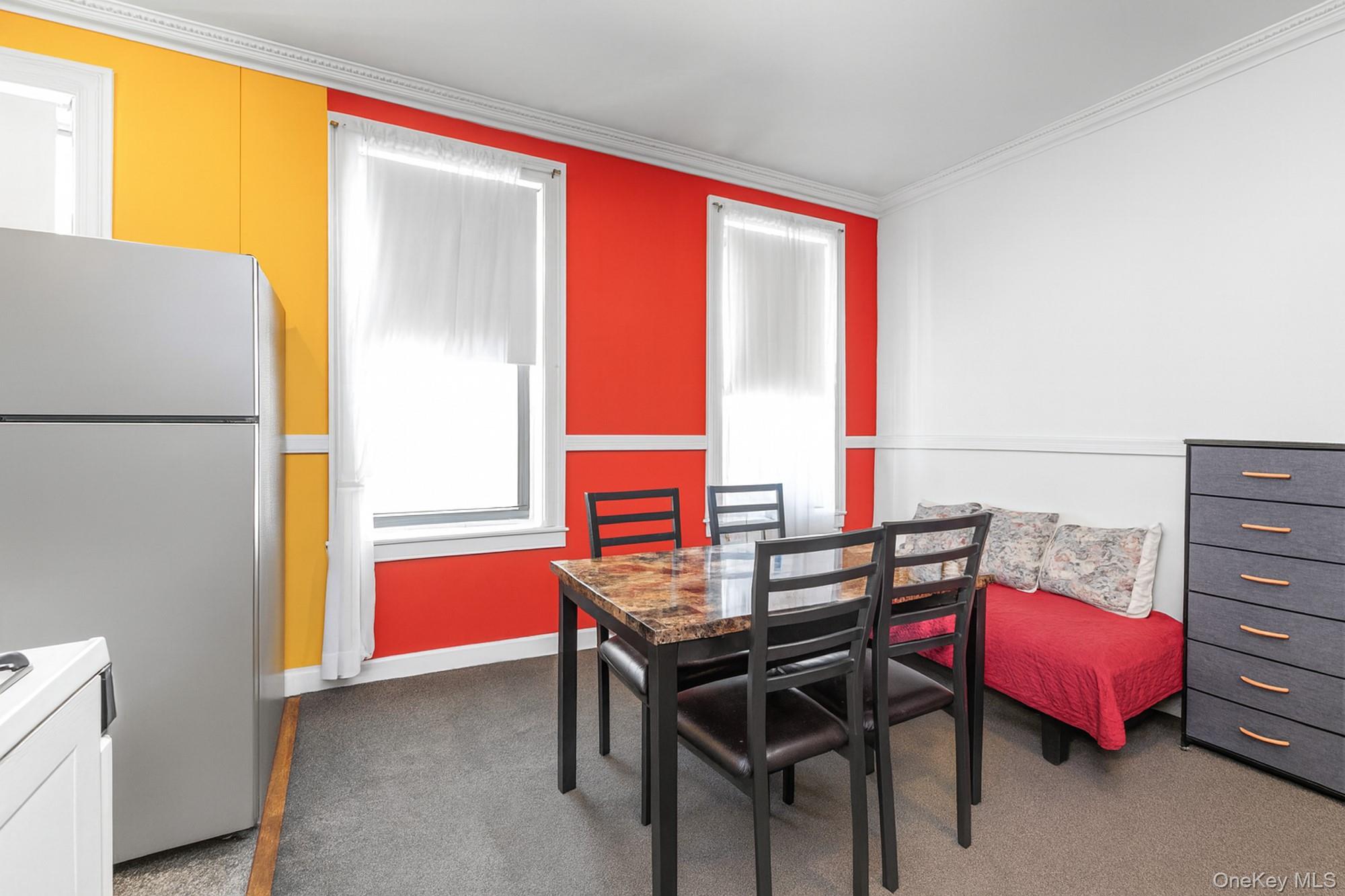 #5 photo, 91-10 34th Avenue, Jackson Heights , NY 11372