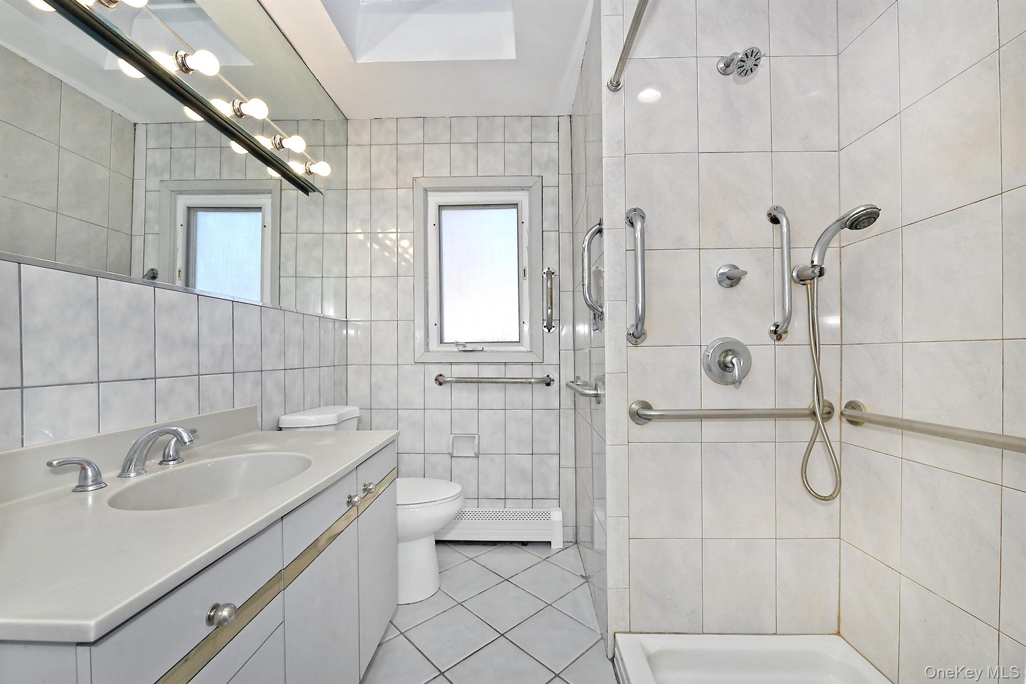 #14 photo, 7 Stephen Drive, Farmingdale , NY 11735