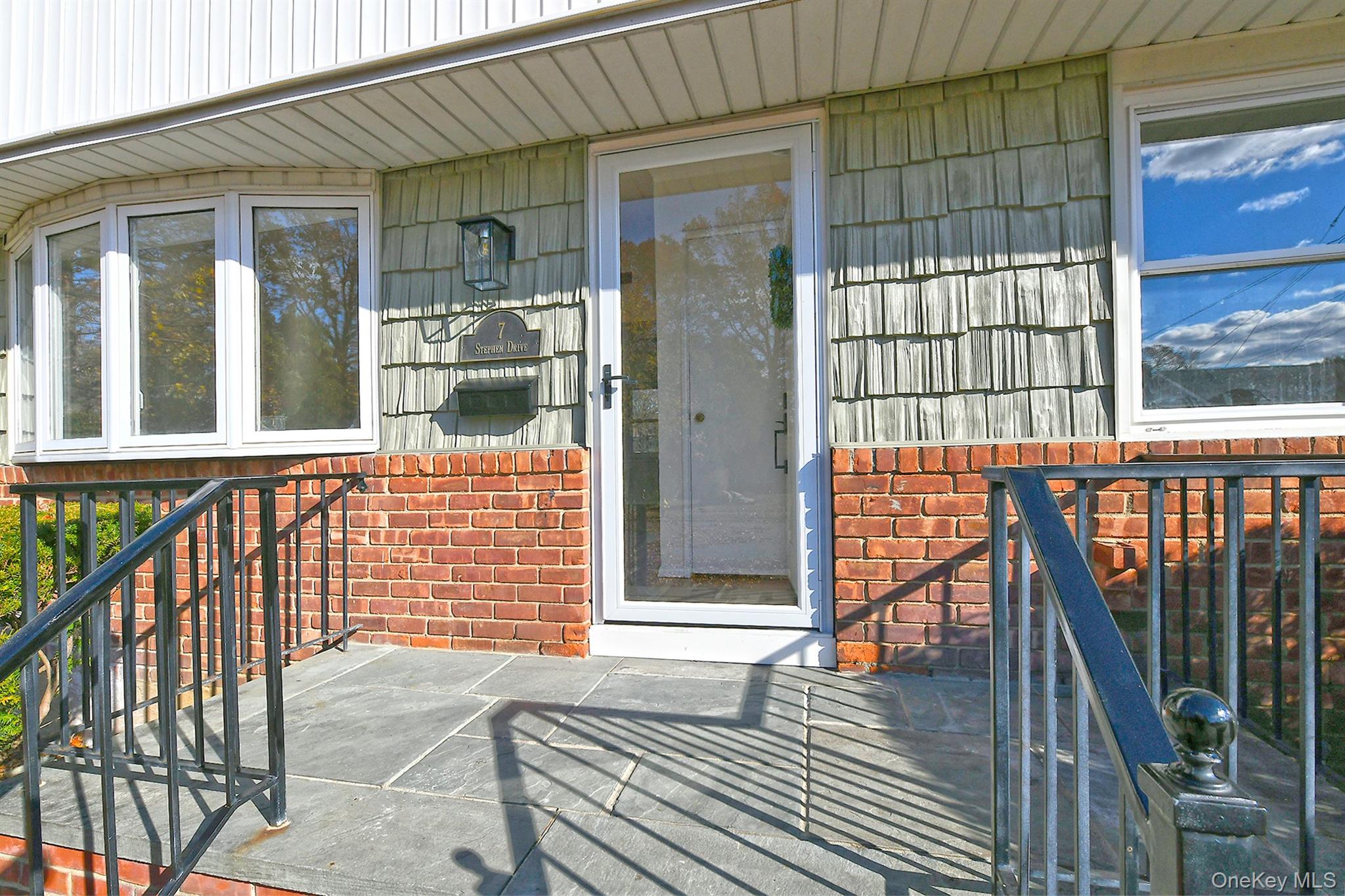 #4 photo, 7 Stephen Drive, Farmingdale , NY 11735