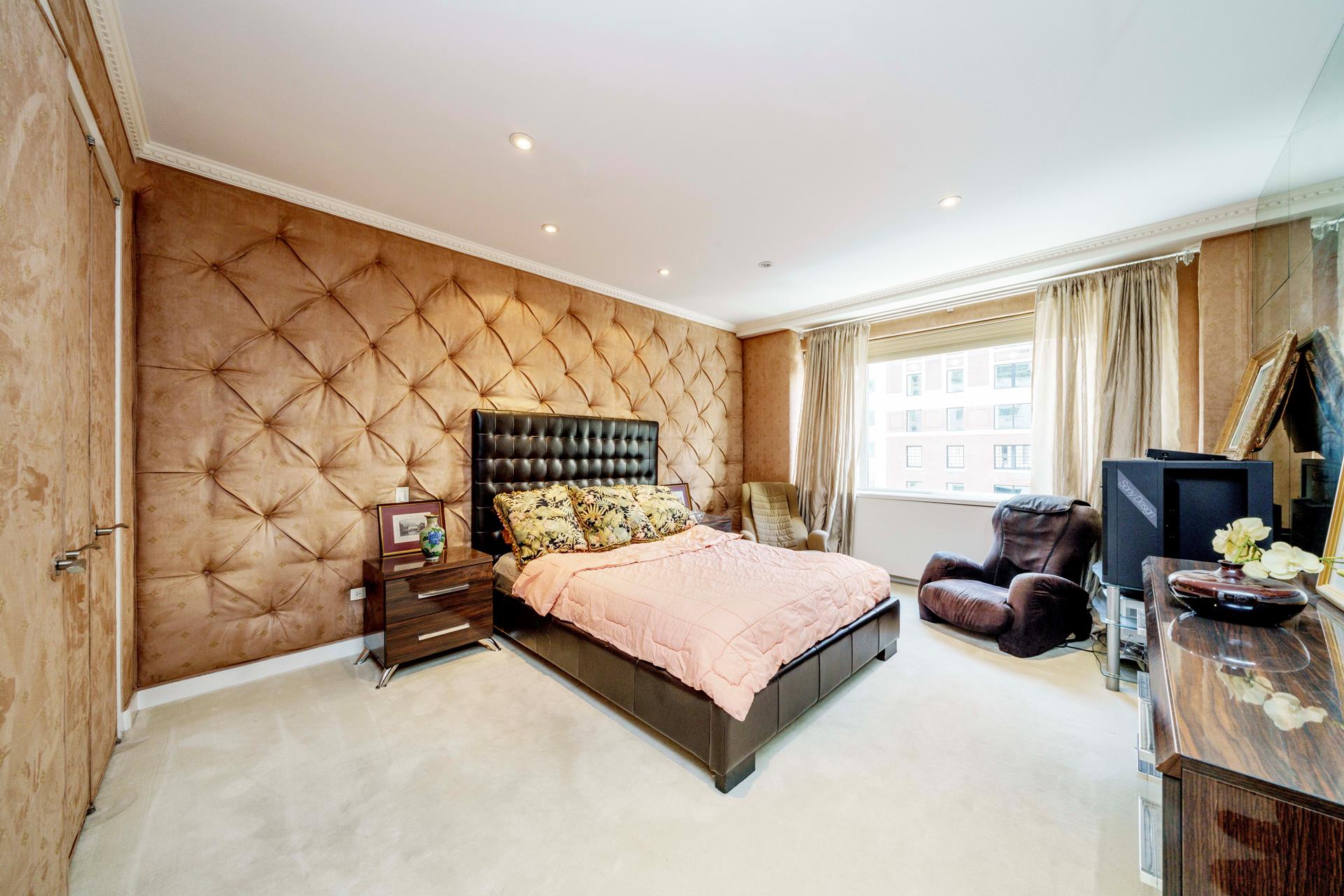 #11 photo, 475 PARK Avenue, Midtown East , NY 10022