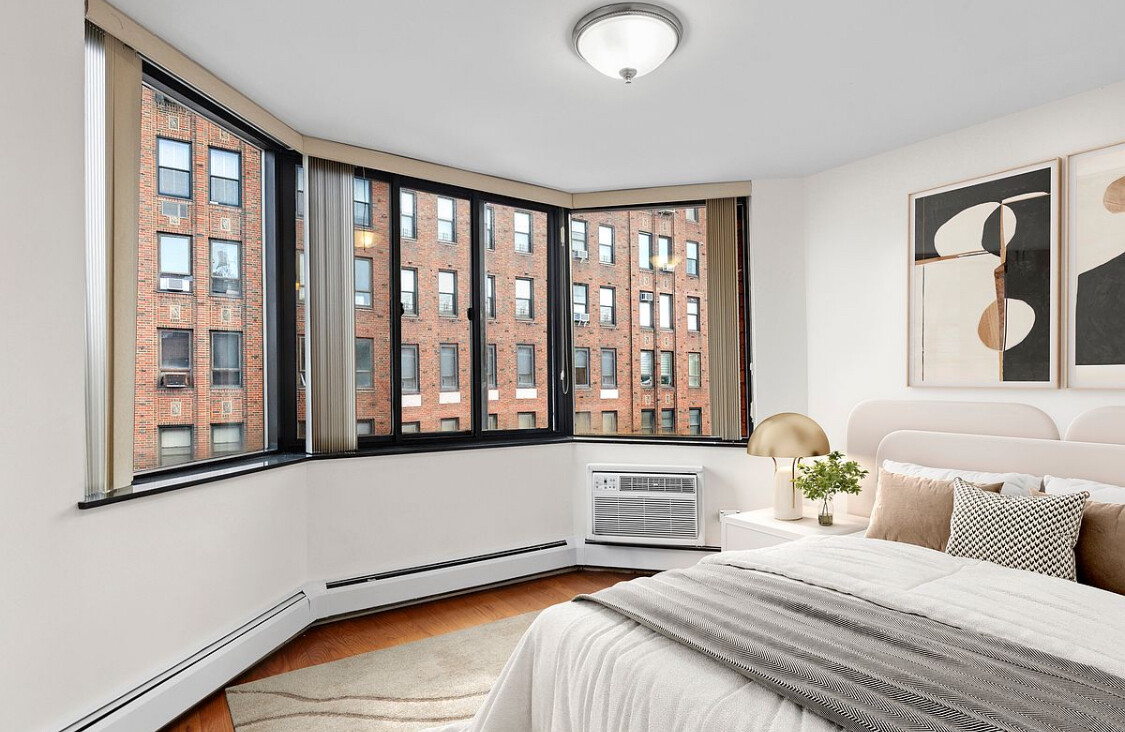 #7 photo, New York City, Manhattan Valley , NY 10025