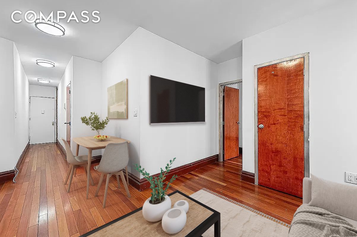 #2 photo, New York City, Upper East Side , NY 10128