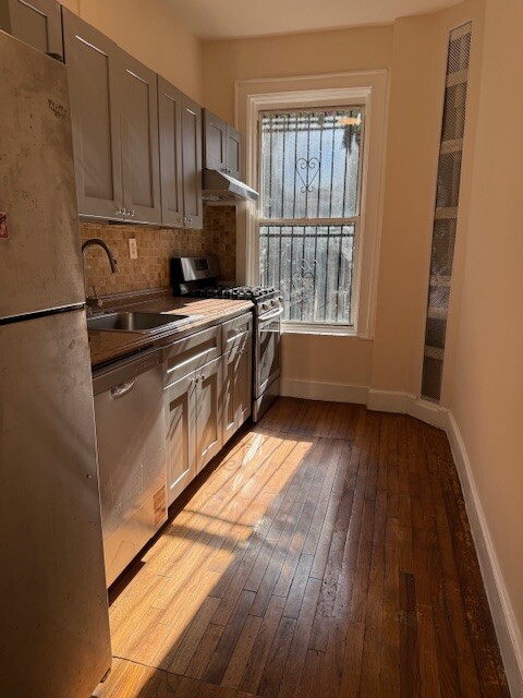 #1 photo, Brooklyn, Flatbush , NY 11226