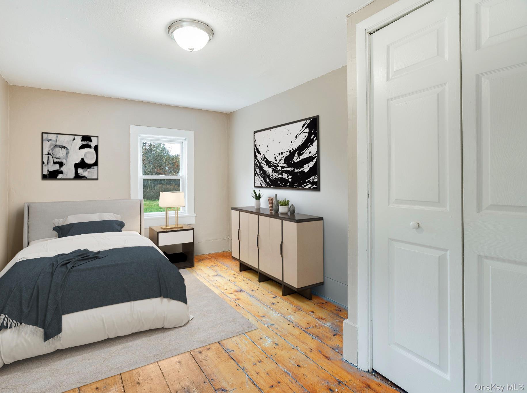 #16 photo, 284 S Quaker Lane, Hyde Park , NY 12538