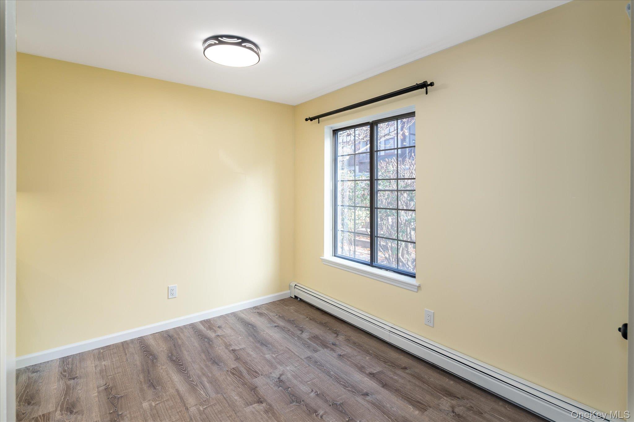 #12 photo, 43 Foxwood Circle, Mount Kisco , NY 10549