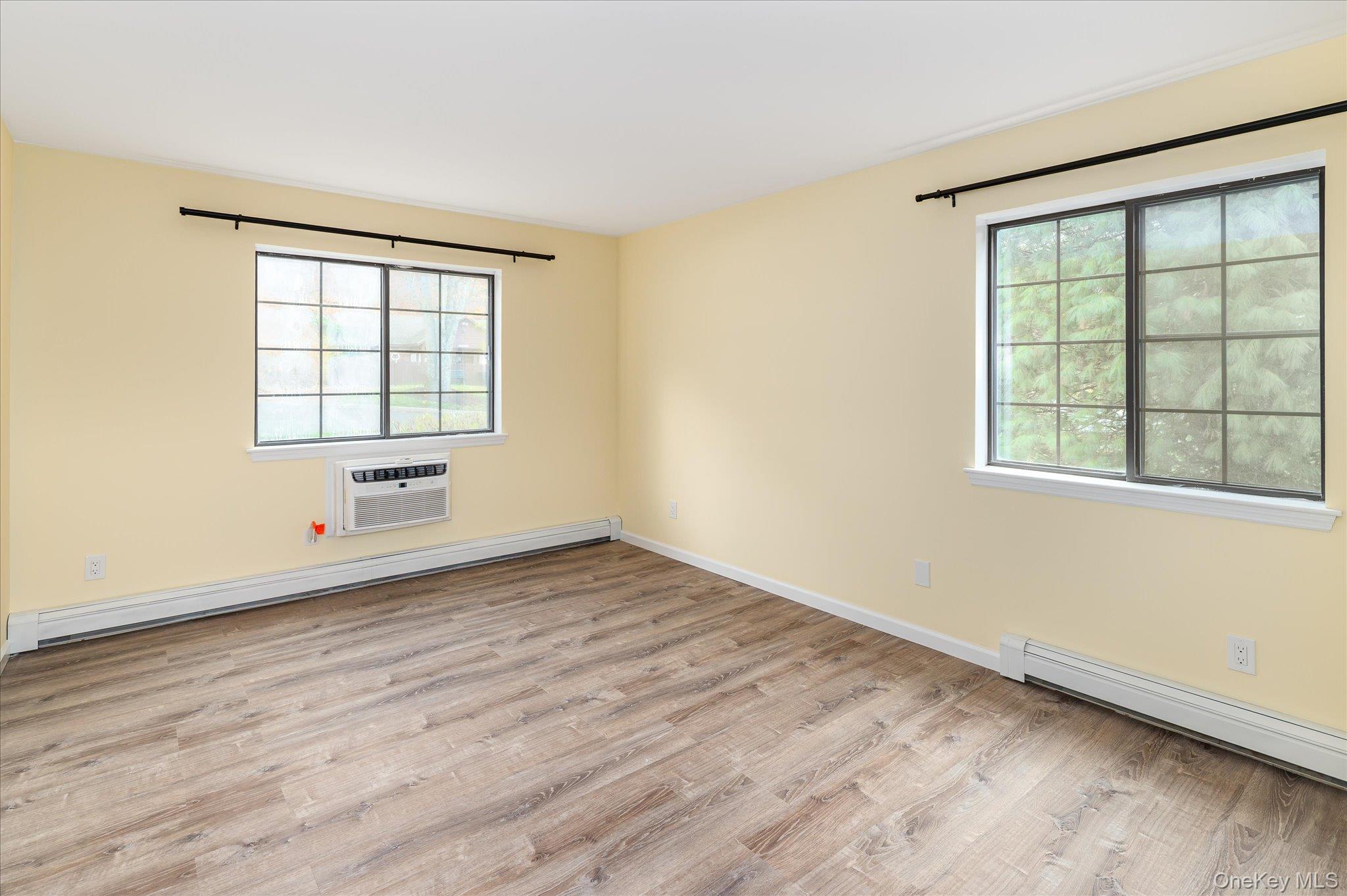 #15 photo, 43 Foxwood Circle, Mount Kisco , NY 10549