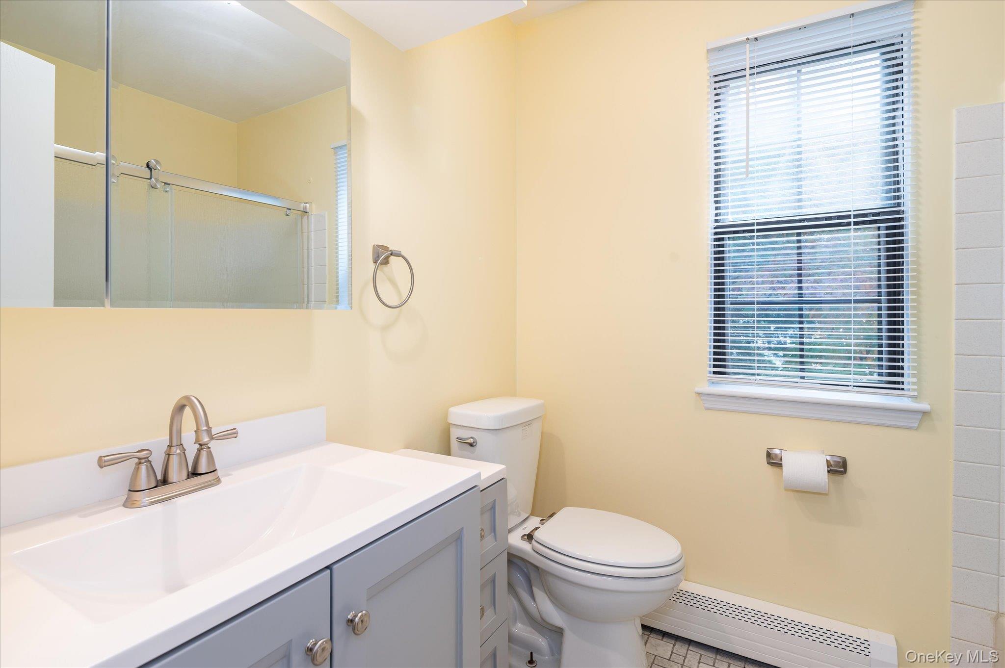 #17 photo, 43 Foxwood Circle, Mount Kisco , NY 10549