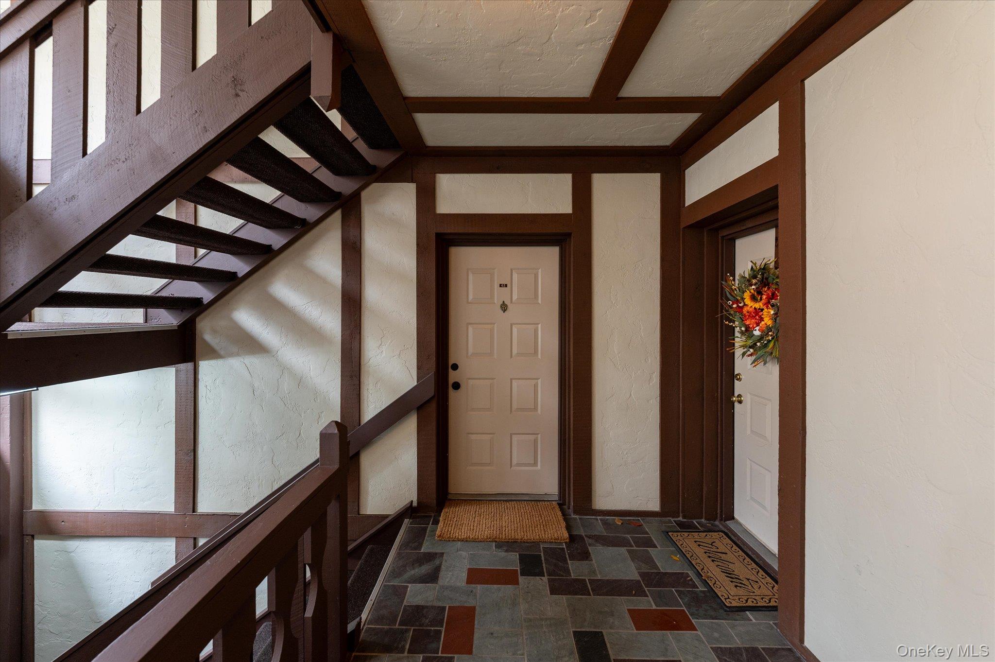 #8 photo, 43 Foxwood Circle, Mount Kisco , NY 10549