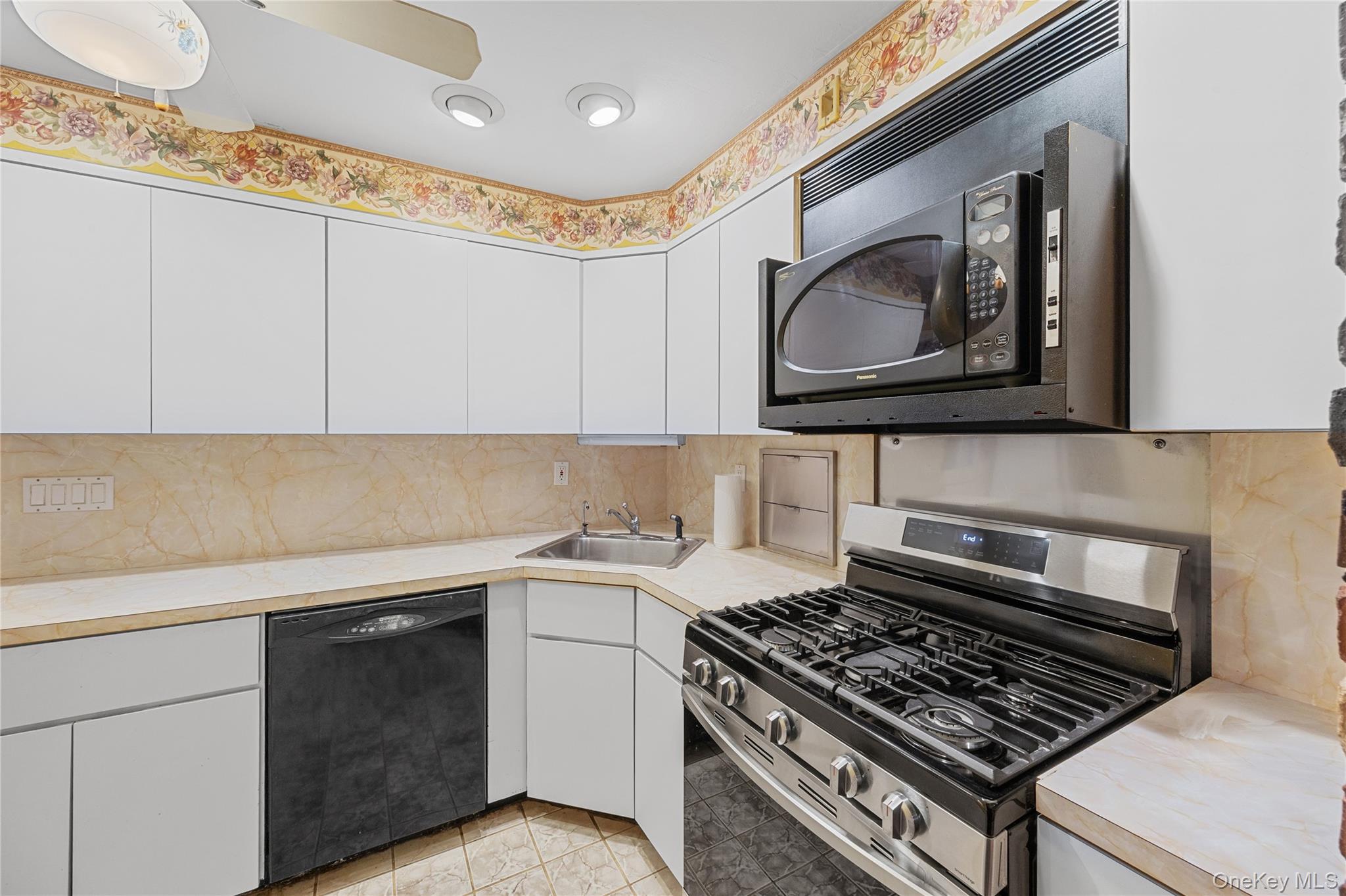 #10 photo, 2231 3rd Street, East Meadow , NY 11554