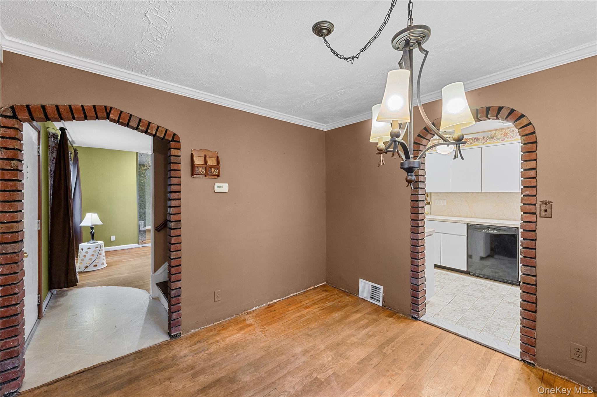 #5 photo, 2231 3rd Street, East Meadow , NY 11554