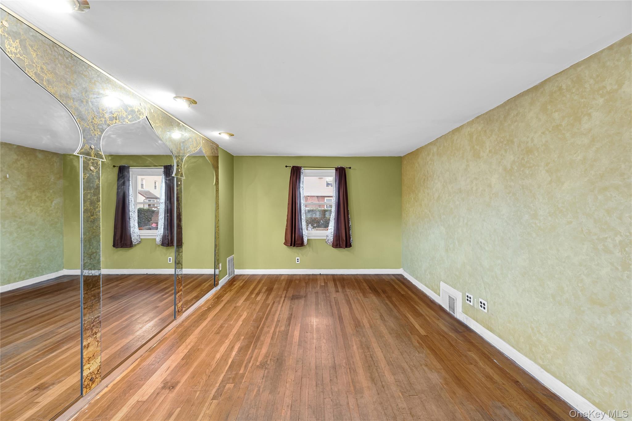 #8 photo, 2231 3rd Street, East Meadow , NY 11554