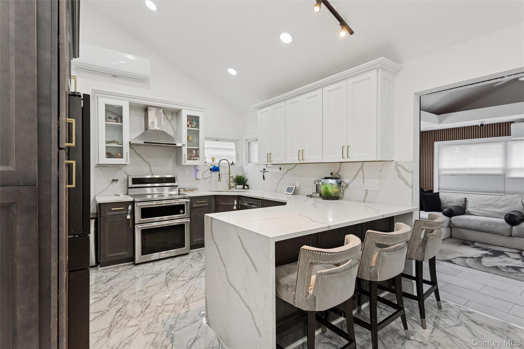 #8 photo, 84 Rosedale Road, North Woodmere , NY 11581