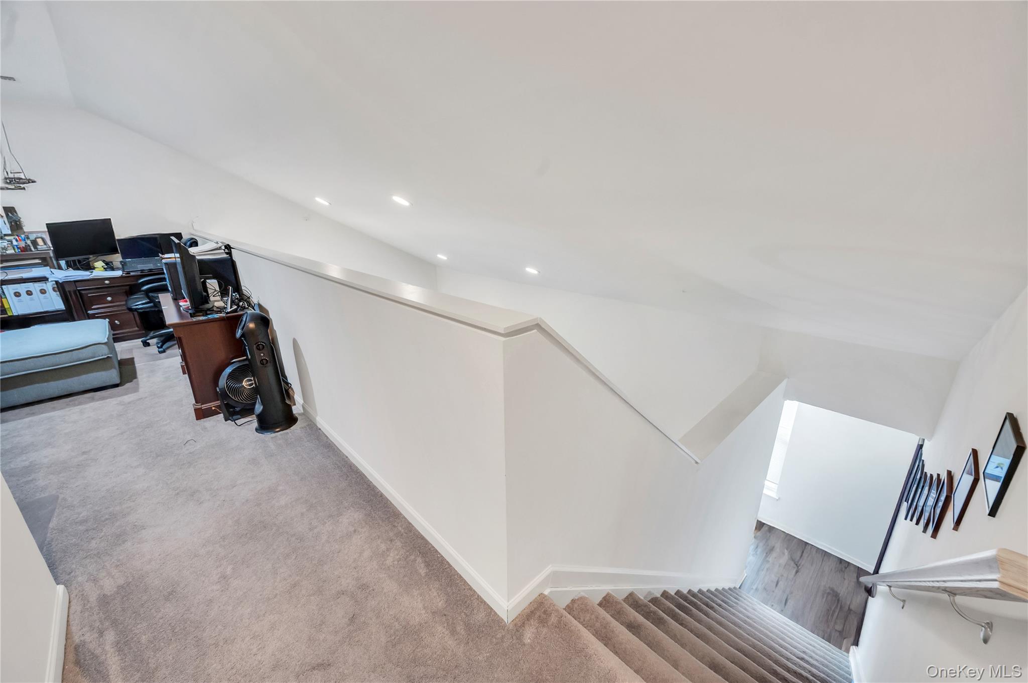 #10 photo, 156 Ashley Court, サフォーク郡 Central Islip , NY 11722