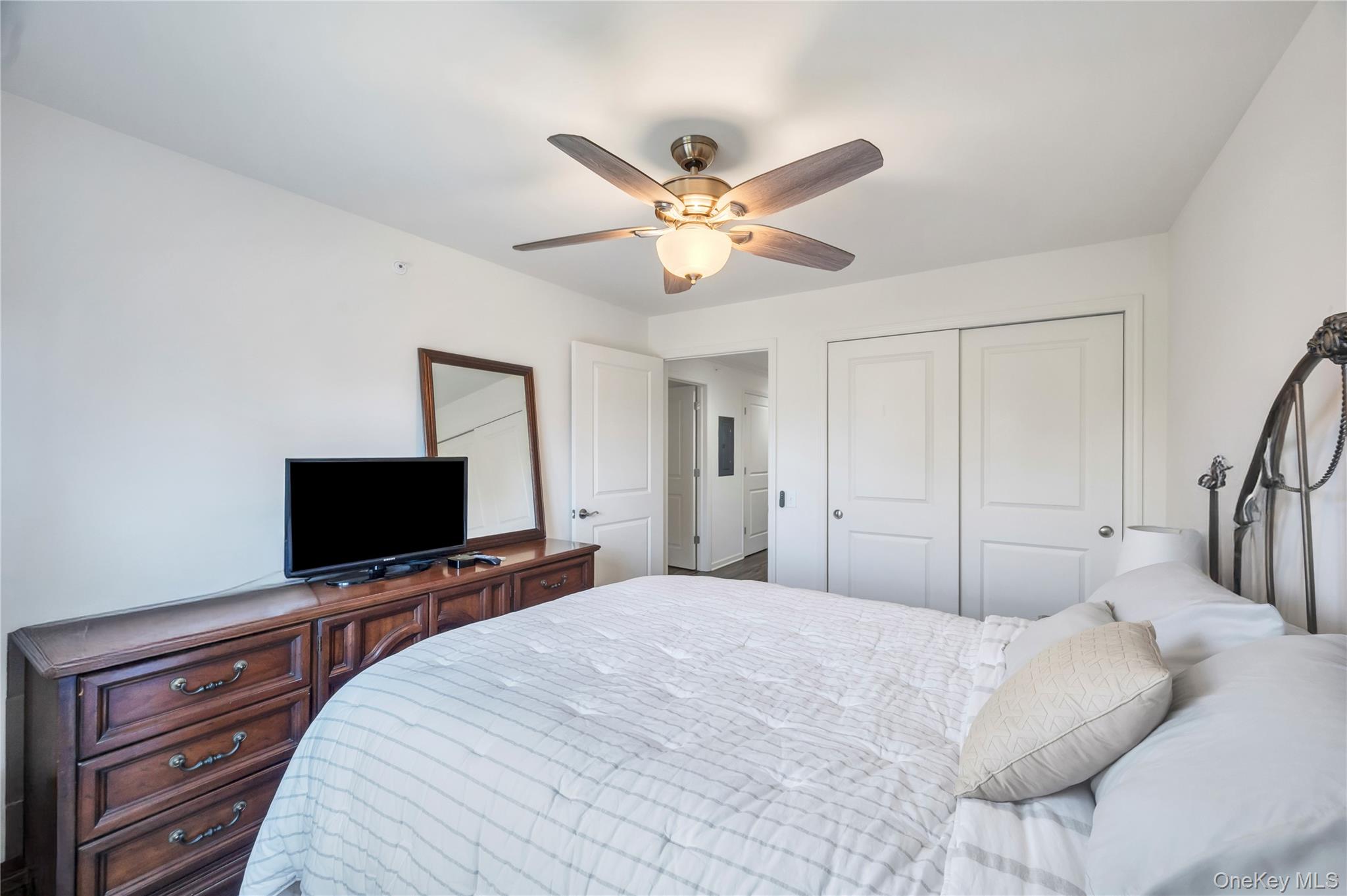 #20 photo, 156 Ashley Court, サフォーク郡 Central Islip , NY 11722