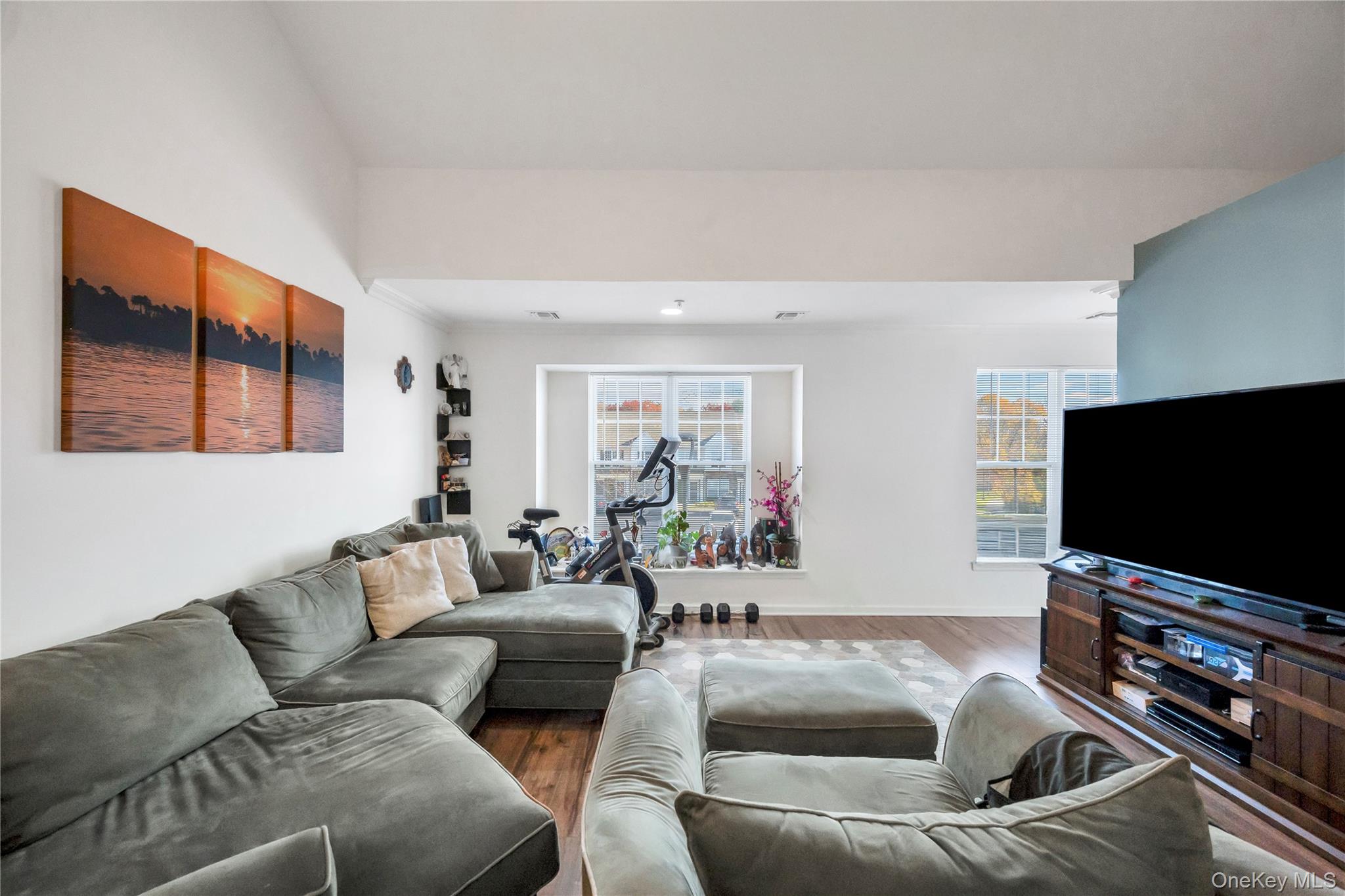 #5 photo, 156 Ashley Court, サフォーク郡 Central Islip , NY 11722