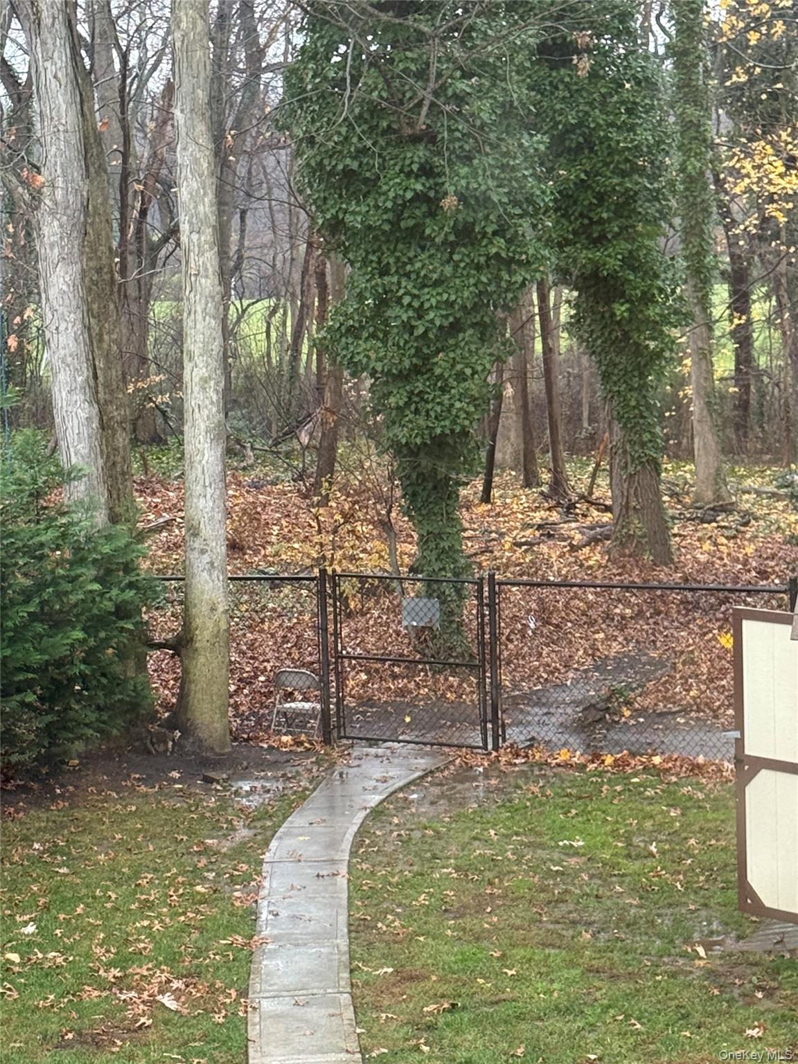 #13 photo, 1432 Lakeshore Drive, ناسو Massapequa Park , NY 11762