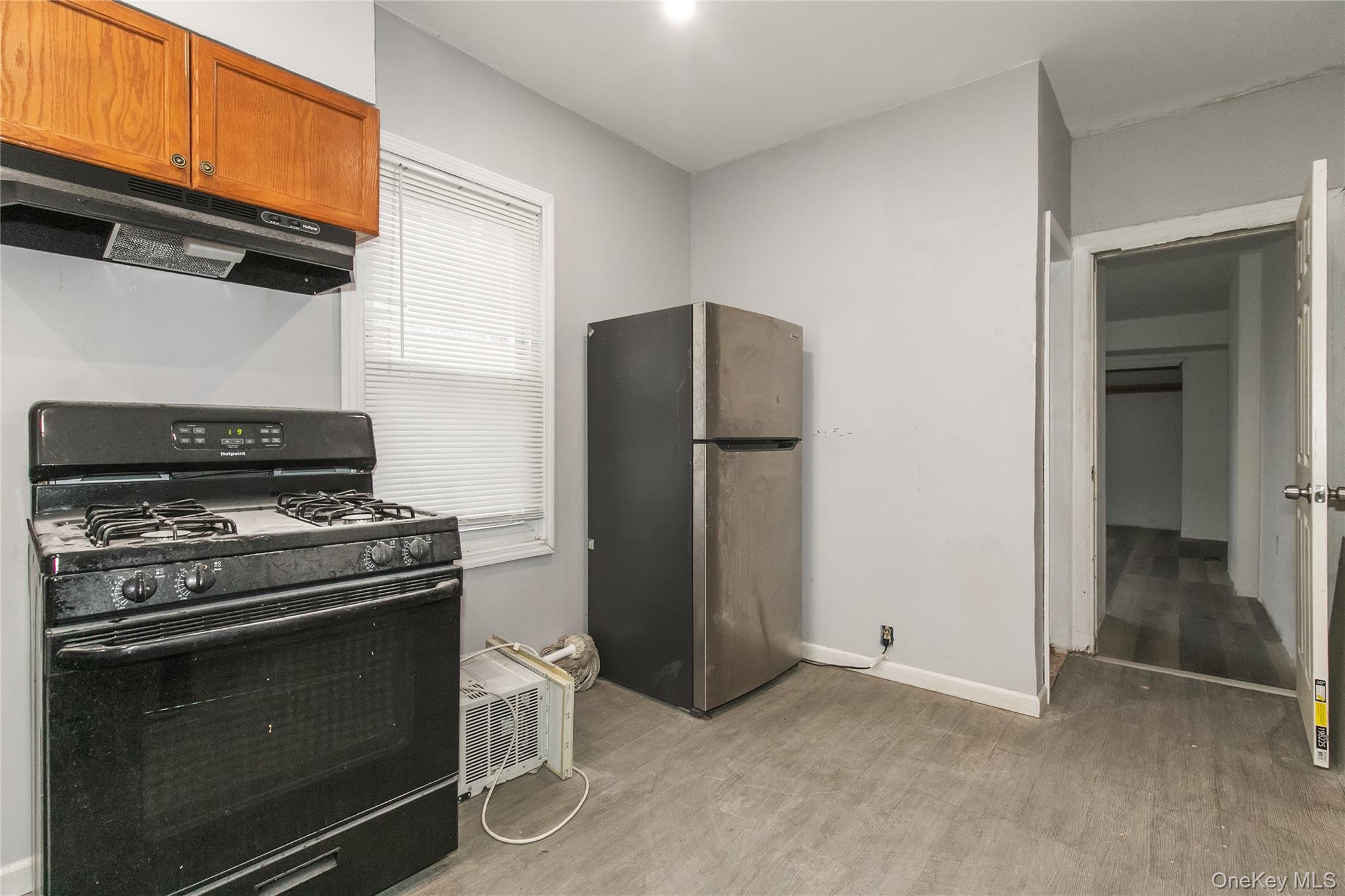 #9 photo, 15 Clyde Avenue, ناسو Hempstead , NY 11550