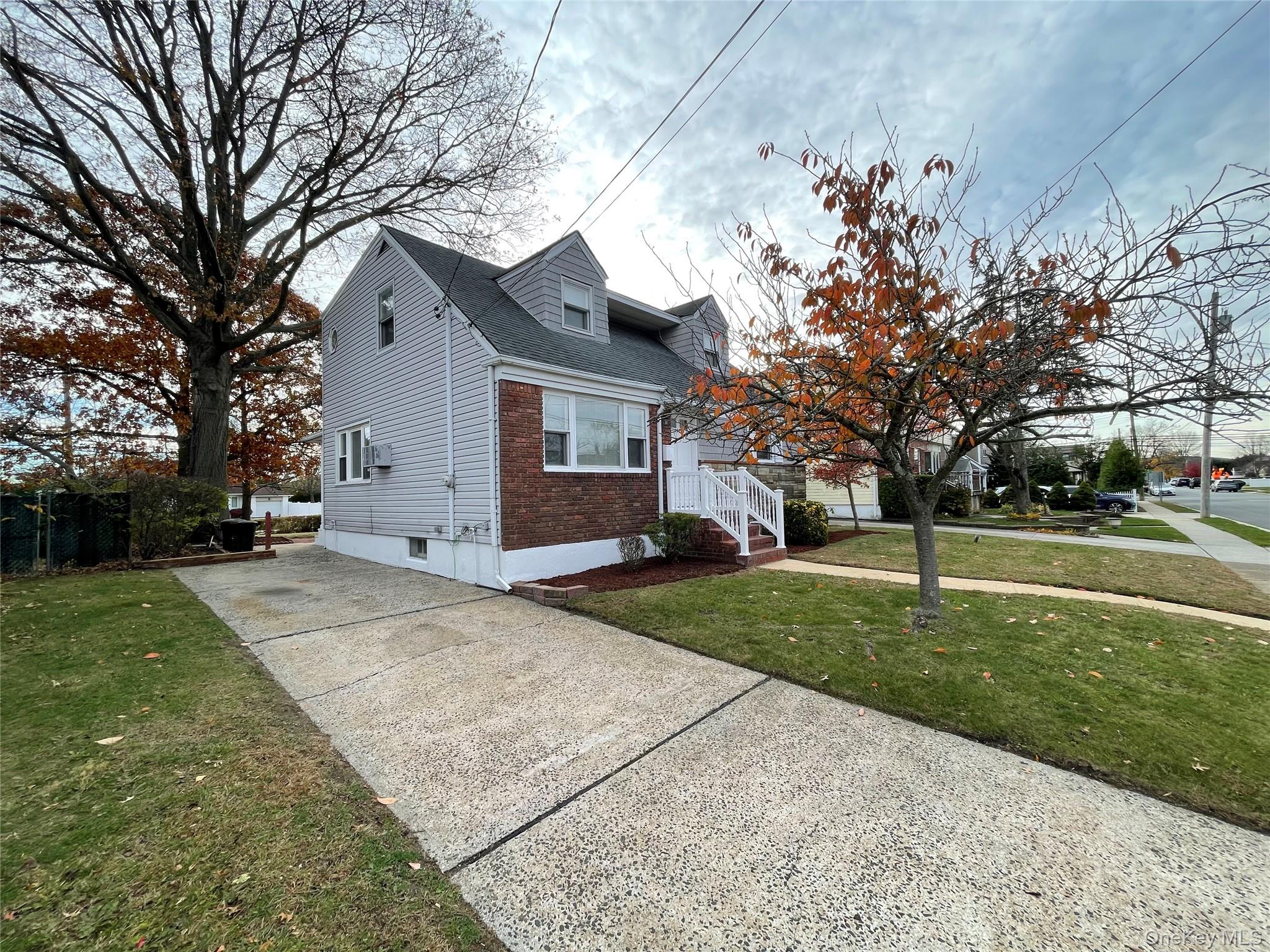 #3 photo, 3305 1st Street, Oceanside , NY 11572