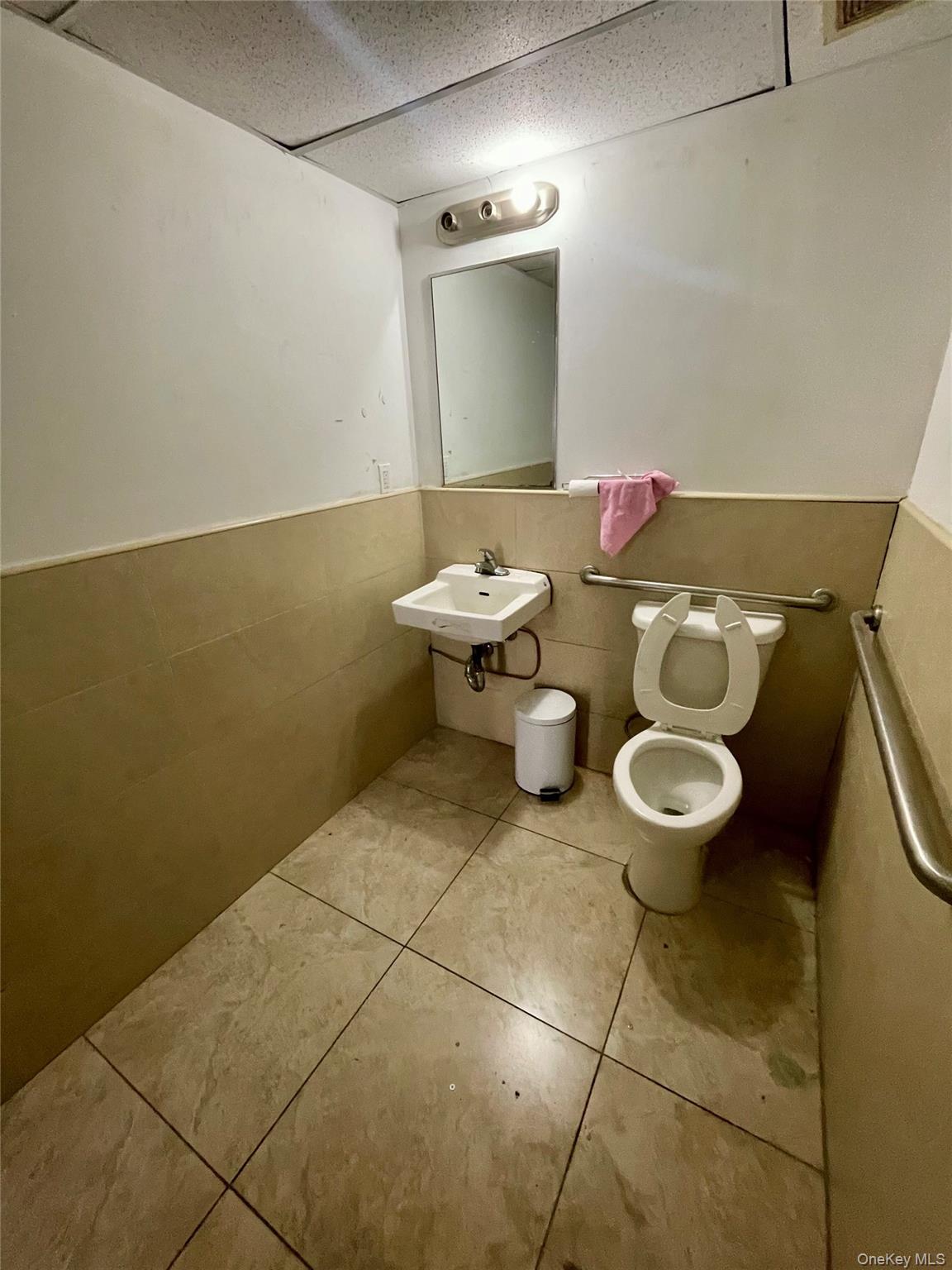 #11 photo, 4218 Bowne Street, كوينز Flushing , NY 11355