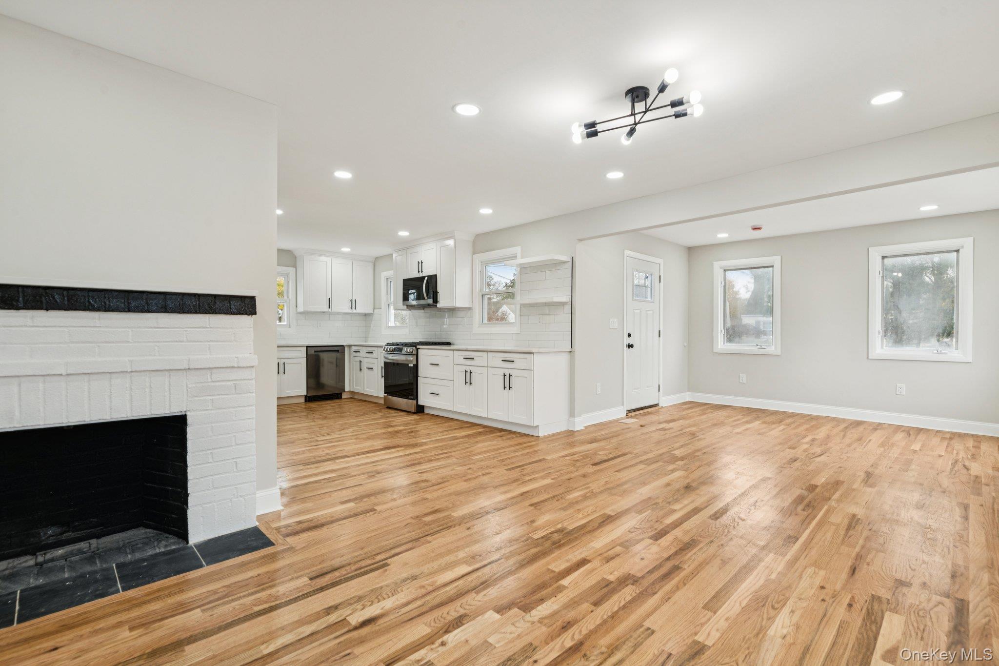 #12 photo, 41 leyden Street, Huntington Station , NY 11746