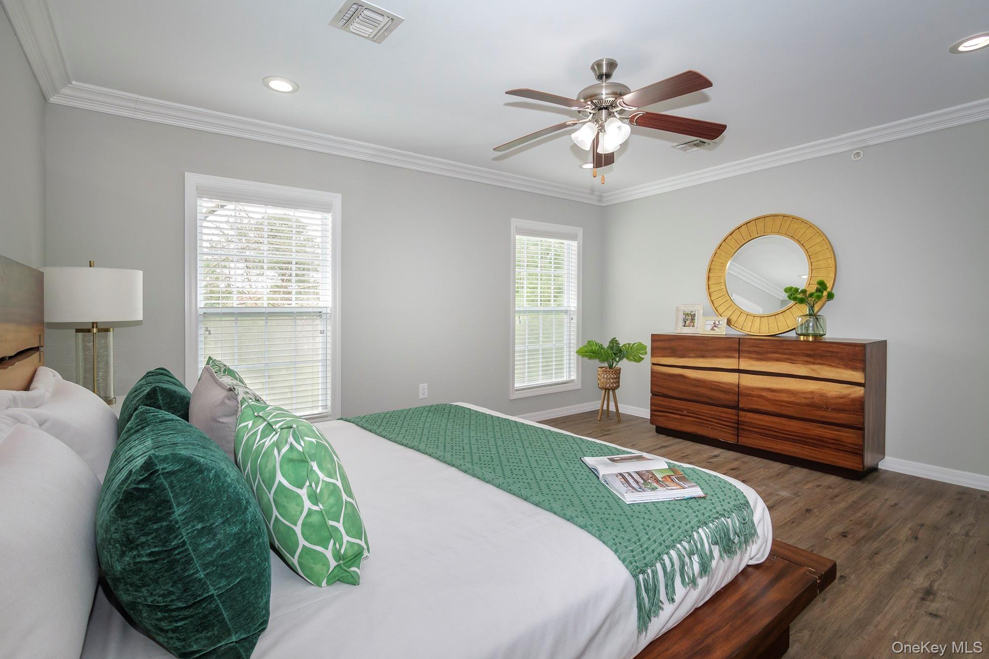 #8 photo, 408 Pine Creek Road, Holbrook , NY 11741