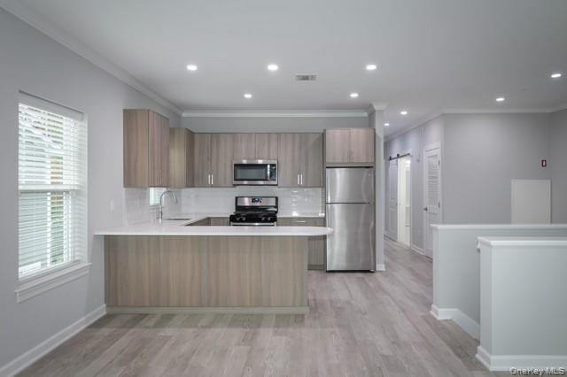 #4 photo, 500 Sutton Court, Deer Park , NY 11729